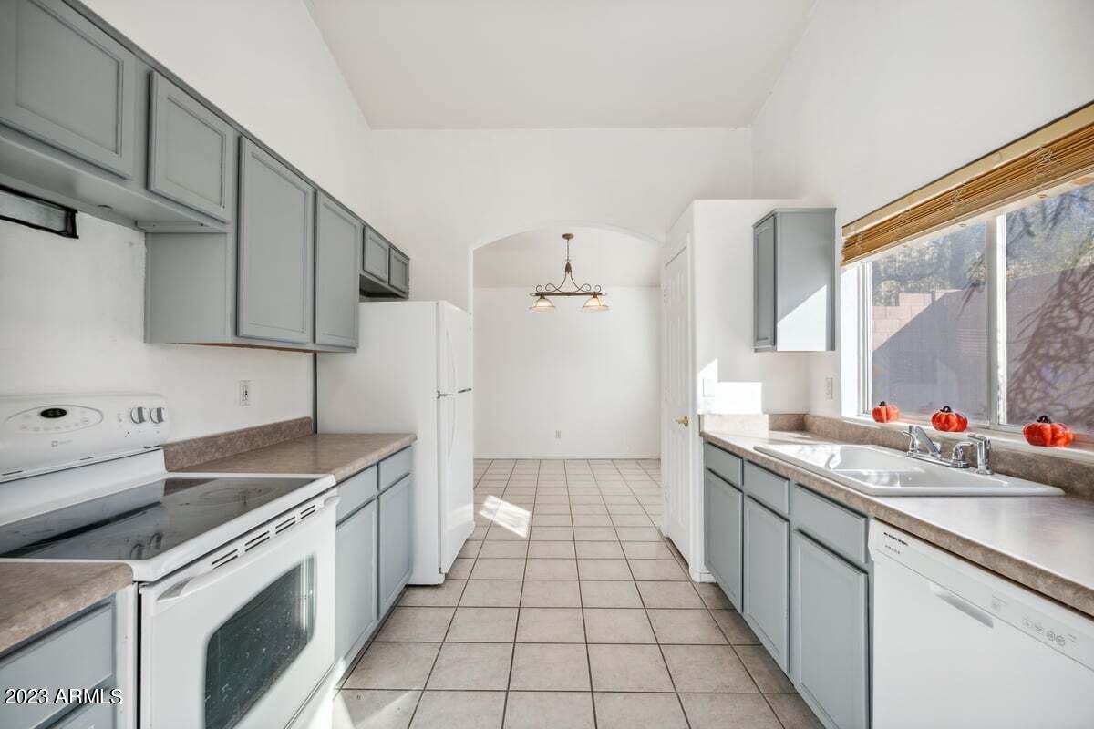 20427 N 31ST Place