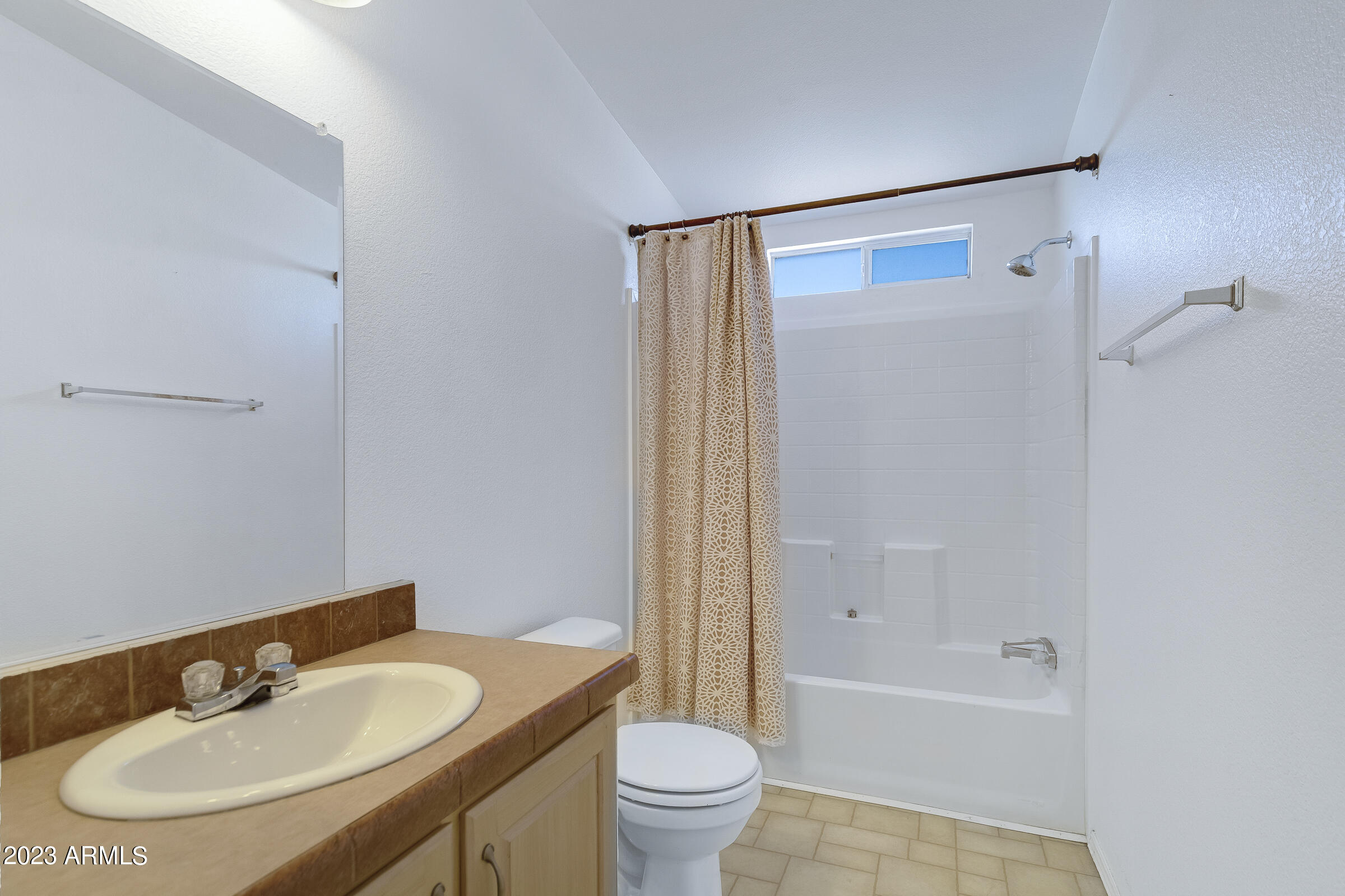 16426 N 32nd Place