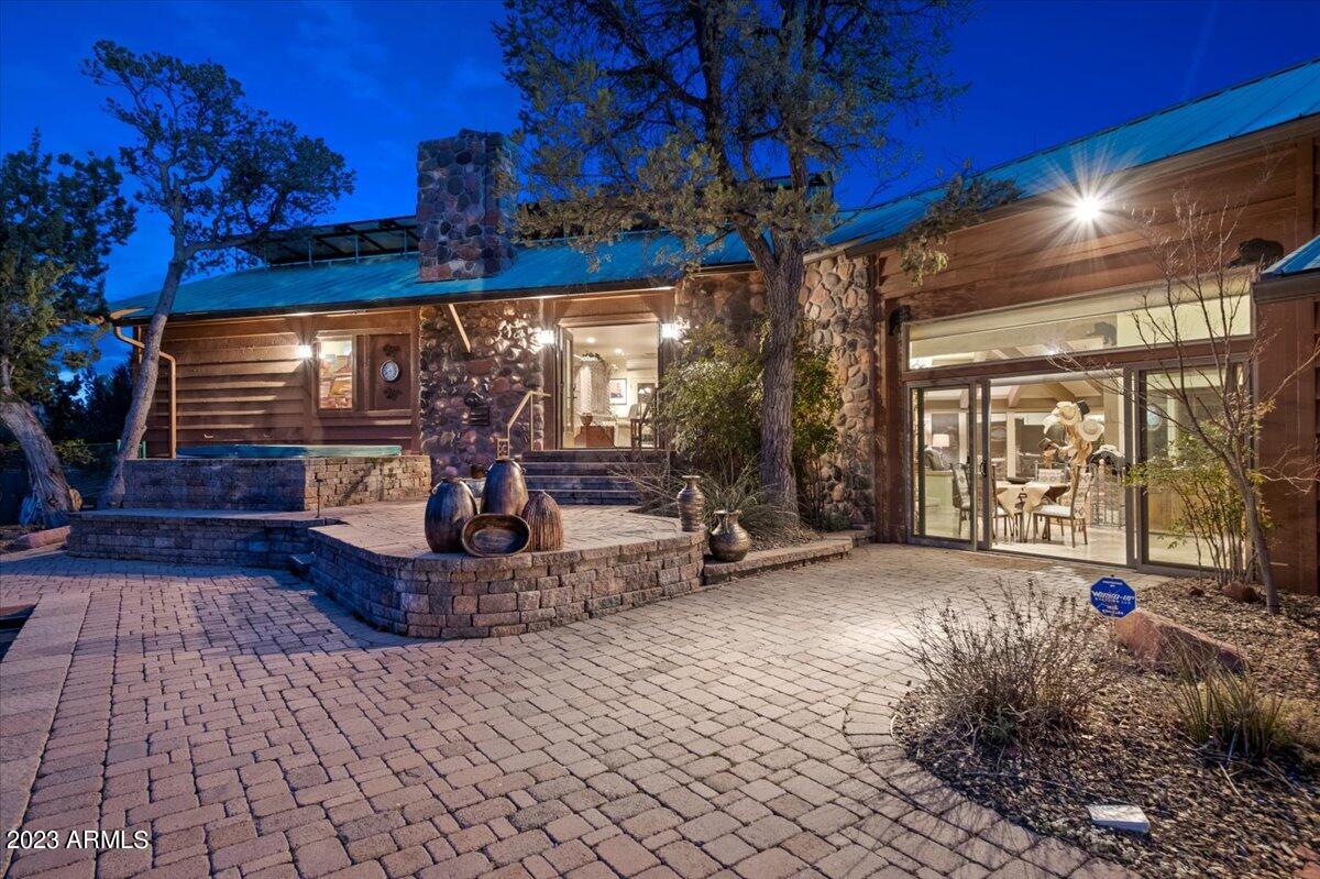 303 BADGER Drive