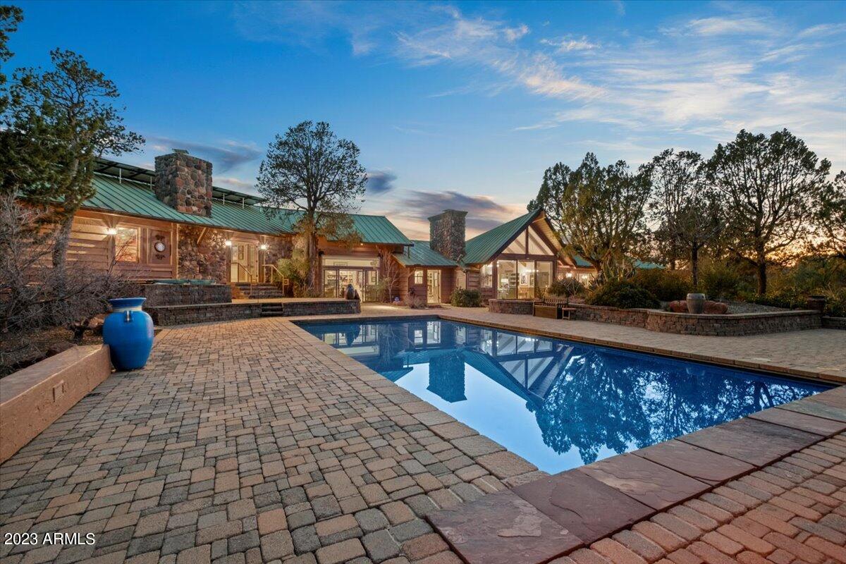 303 BADGER Drive