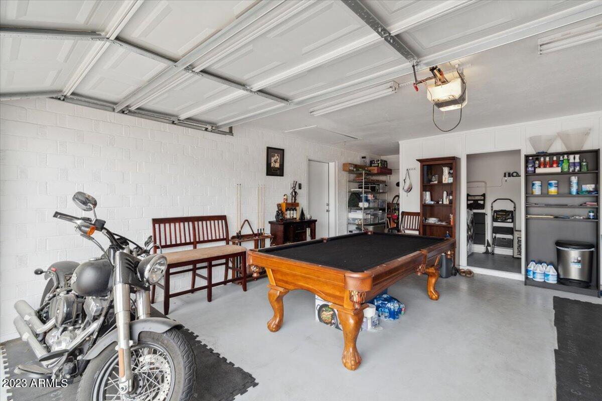 8443 E WILSHIRE Drive