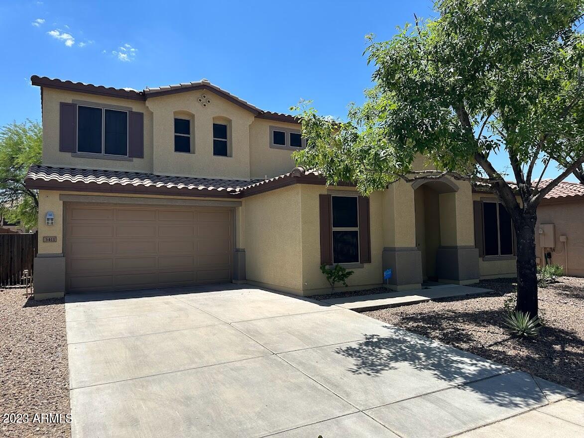 3411 W KING Drive