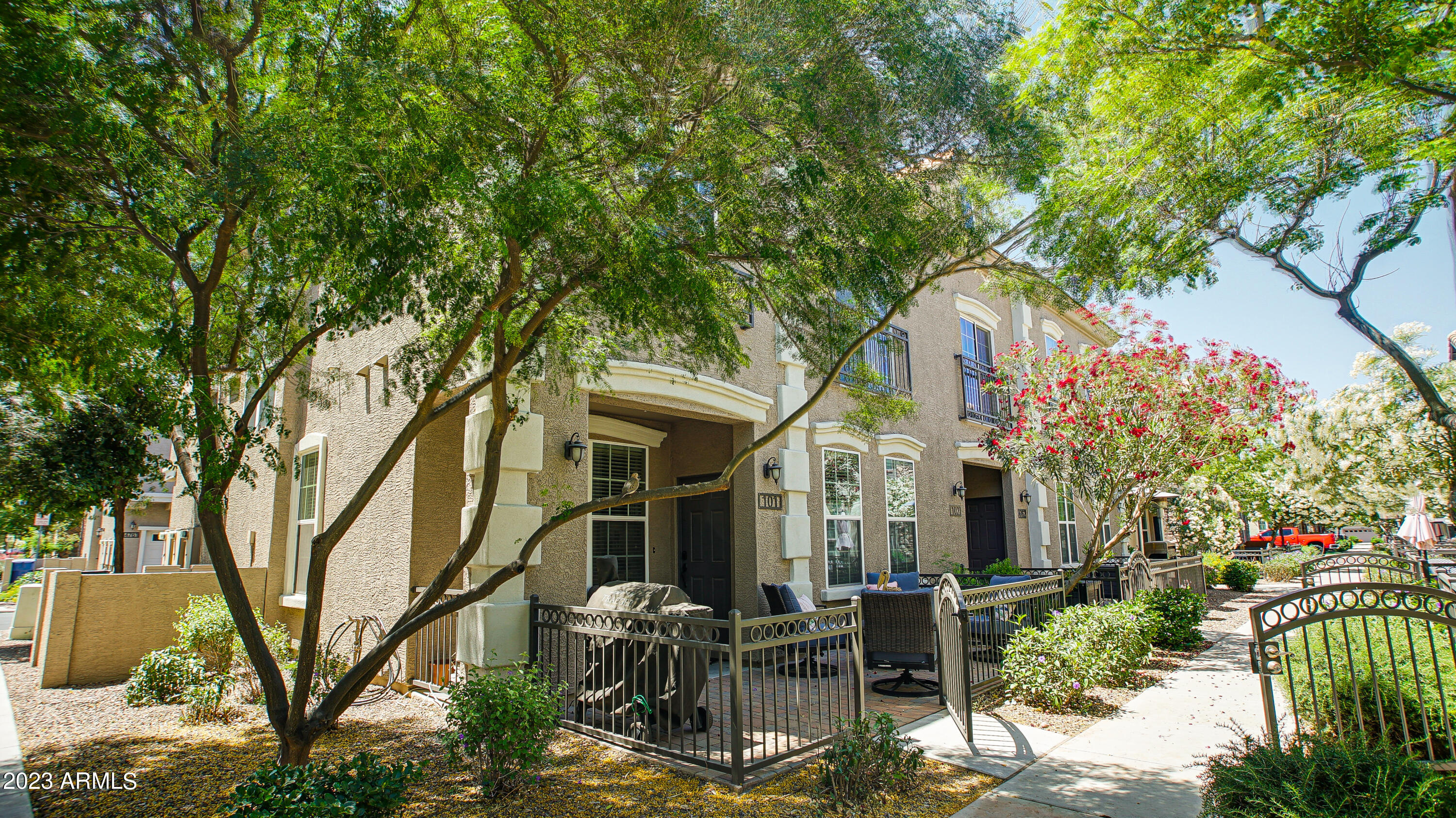 4762 E Portola Valley Drive # 101