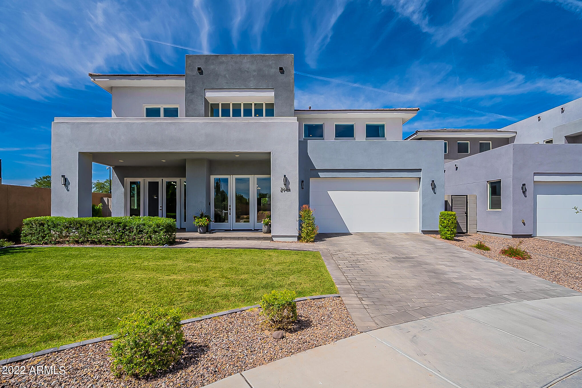 2944 S SANDSTONE Court