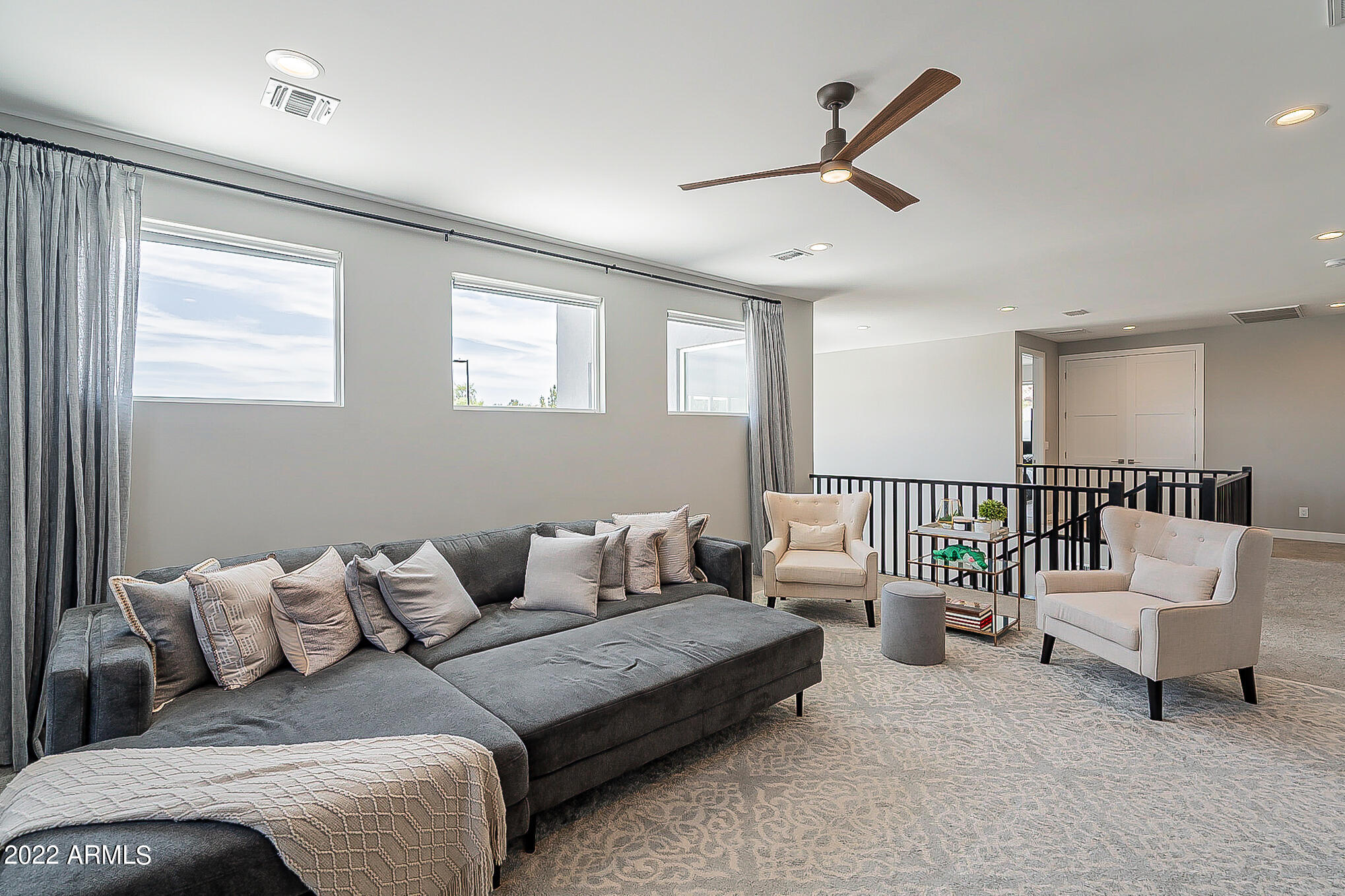 2944 S SANDSTONE Court