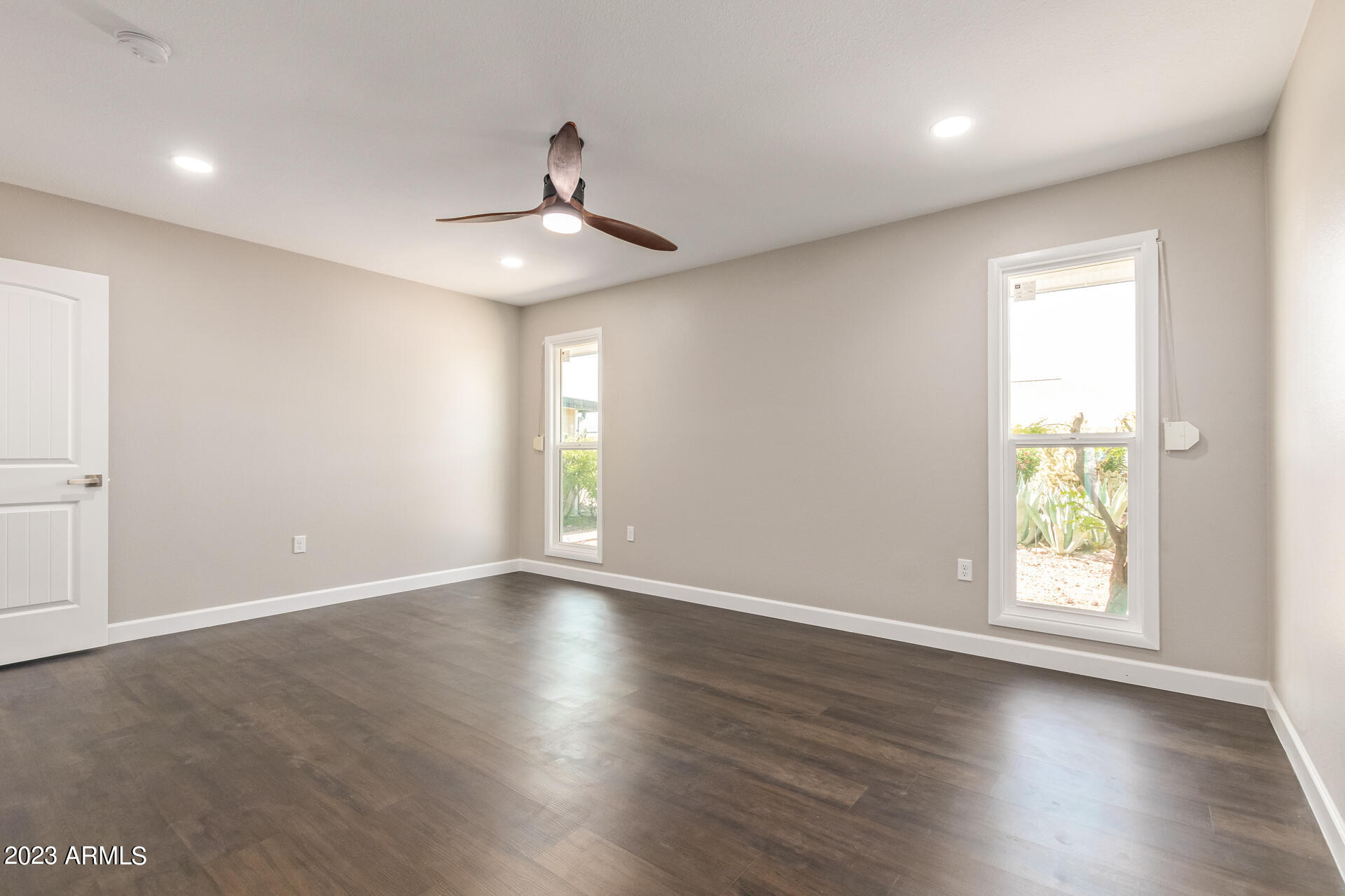 12810 W FLAGSTONE Drive