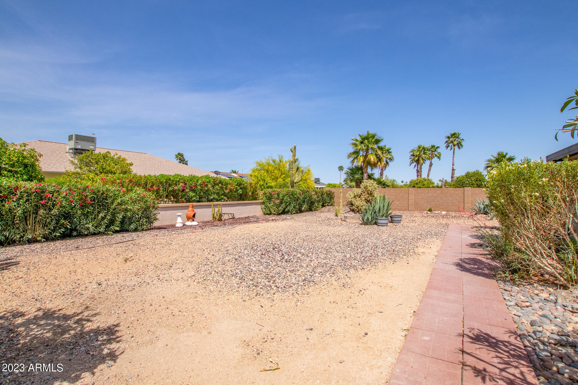 12810 W FLAGSTONE Drive