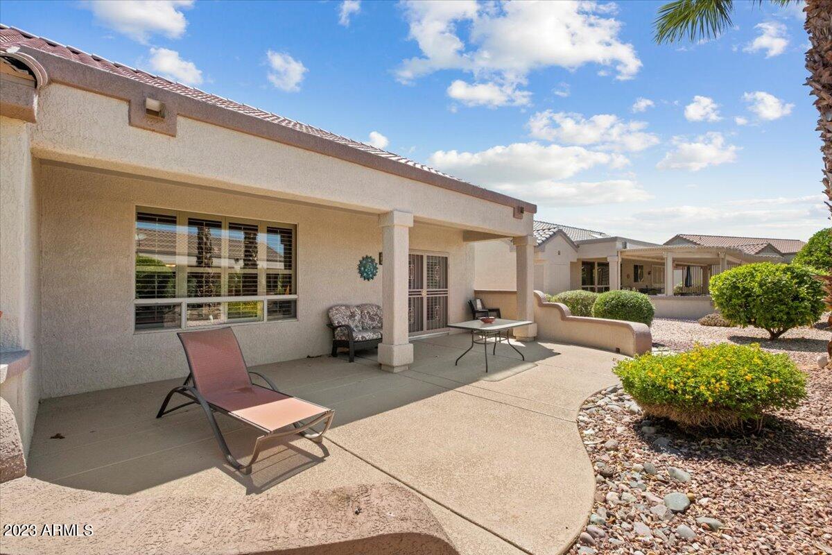 16316 W WILLOW CREEK Lane