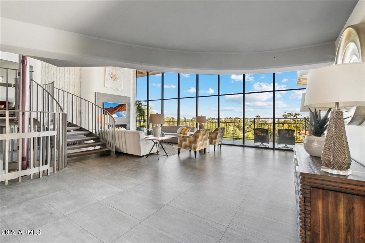 2122 E PALO VERDE Drive