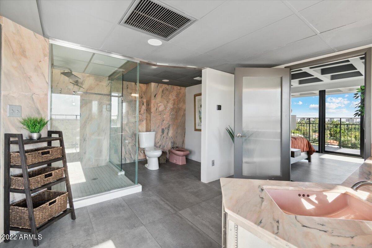 2122 E PALO VERDE Drive