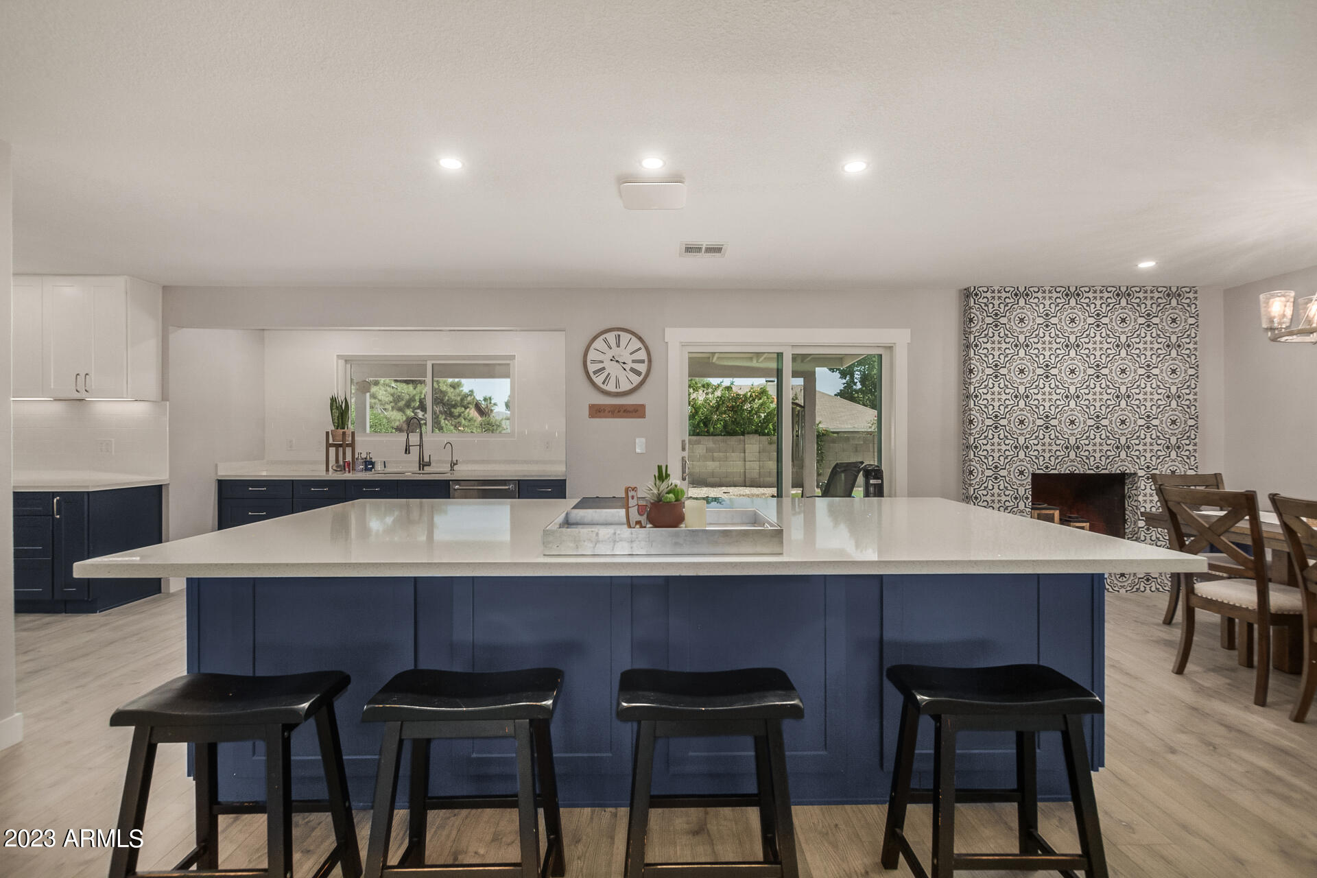 4817 E EMILE ZOLA Avenue