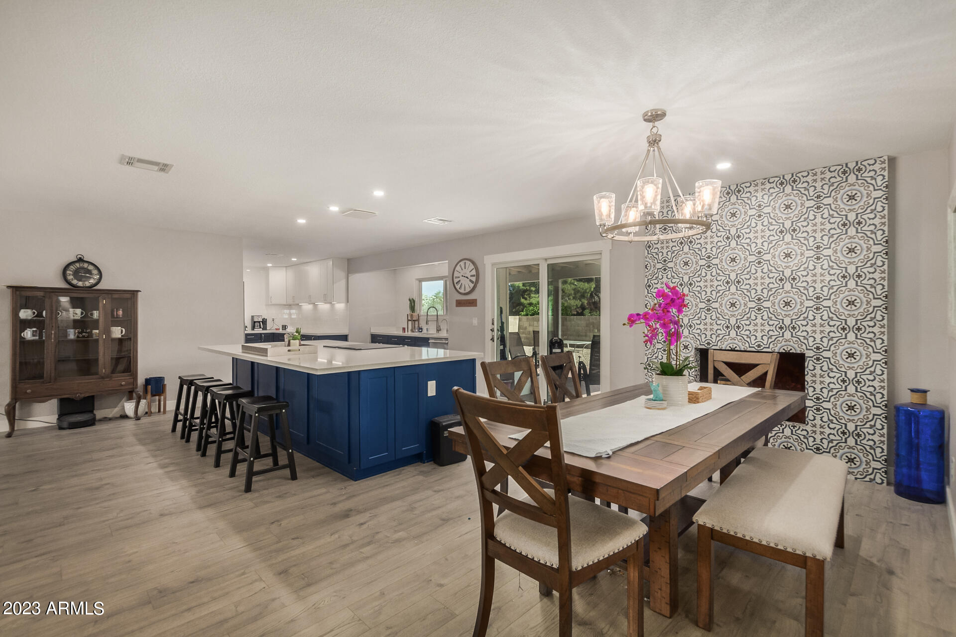 4817 E EMILE ZOLA Avenue