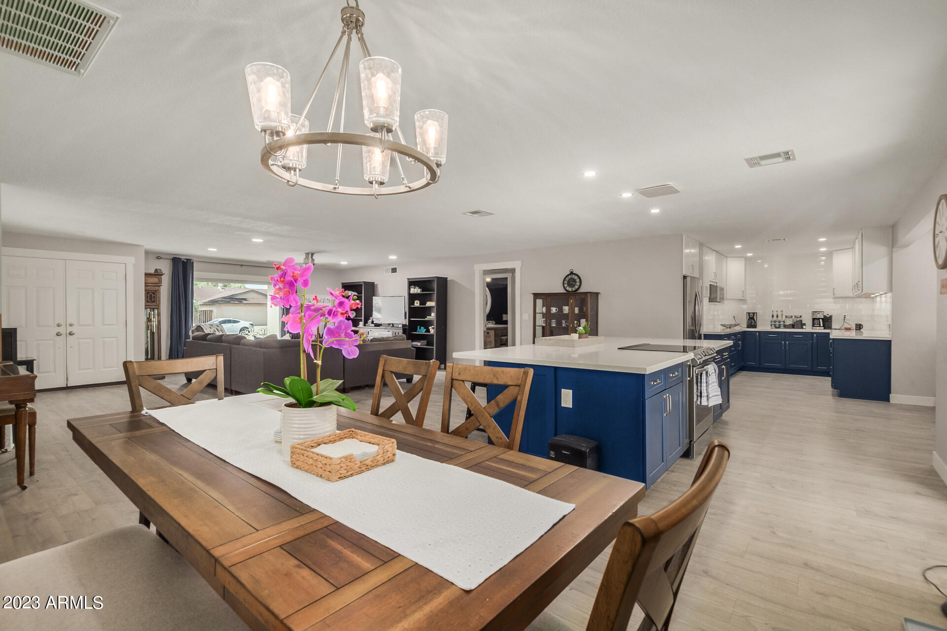 4817 E EMILE ZOLA Avenue