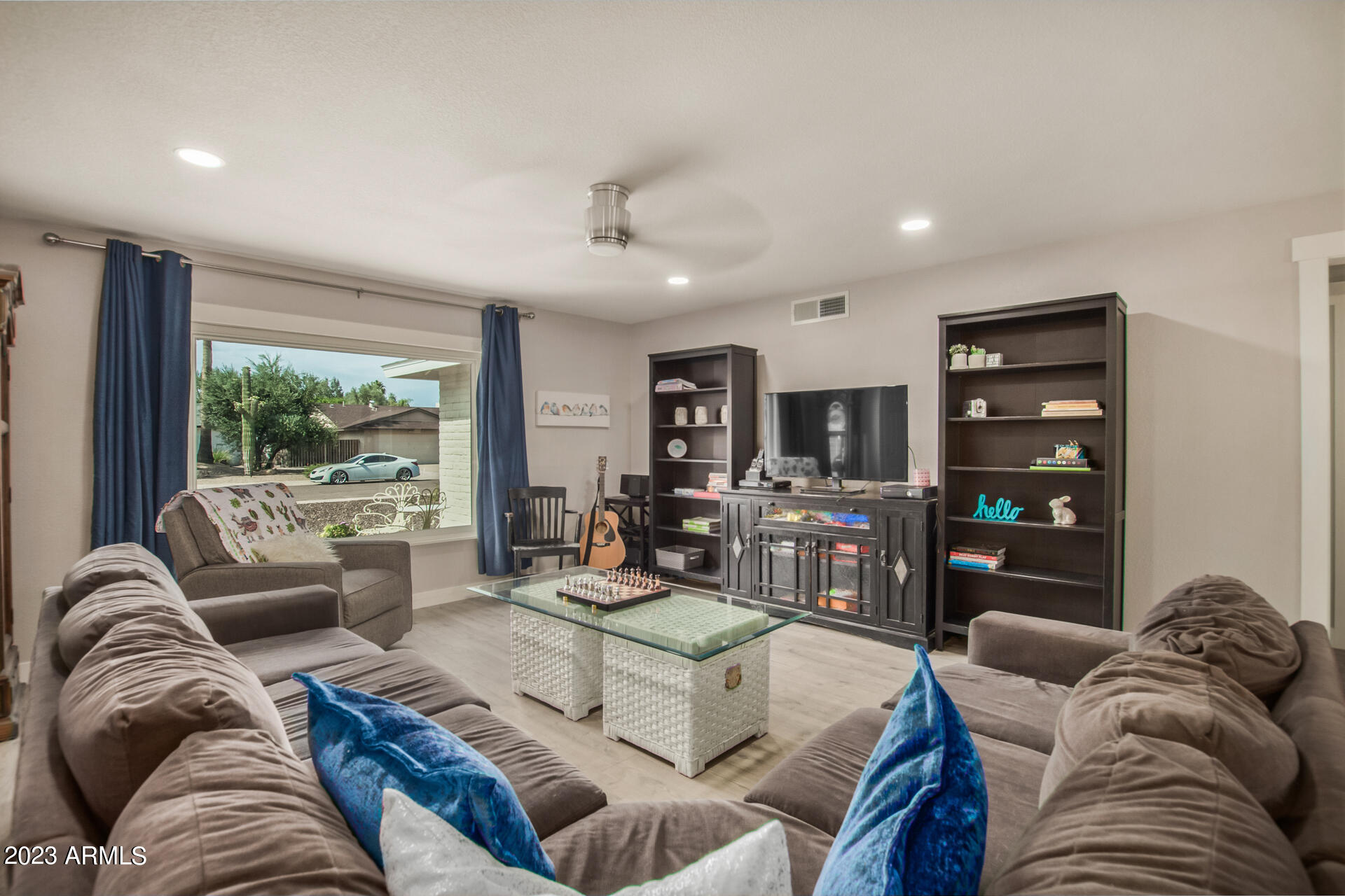 4817 E EMILE ZOLA Avenue