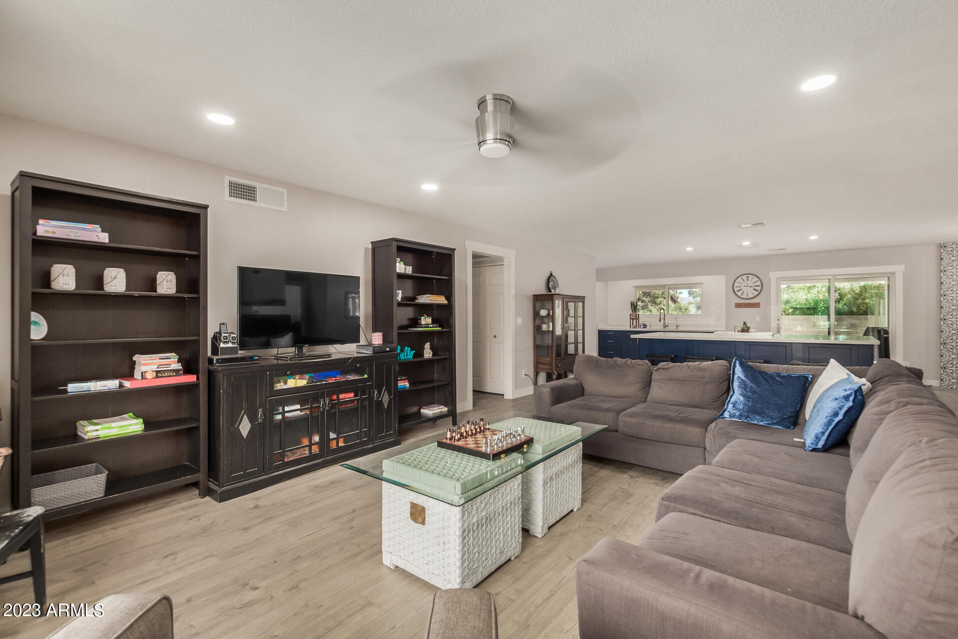 4817 E EMILE ZOLA Avenue