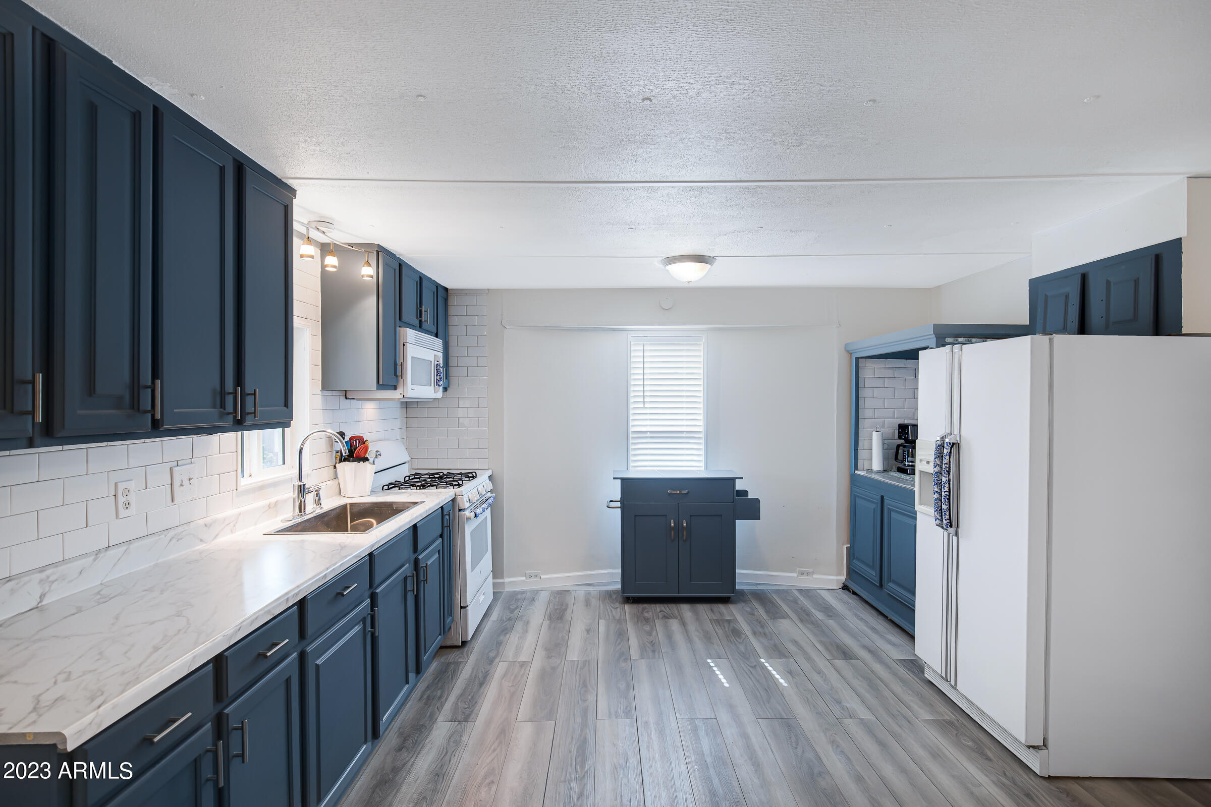 2340 E University Drive # 226