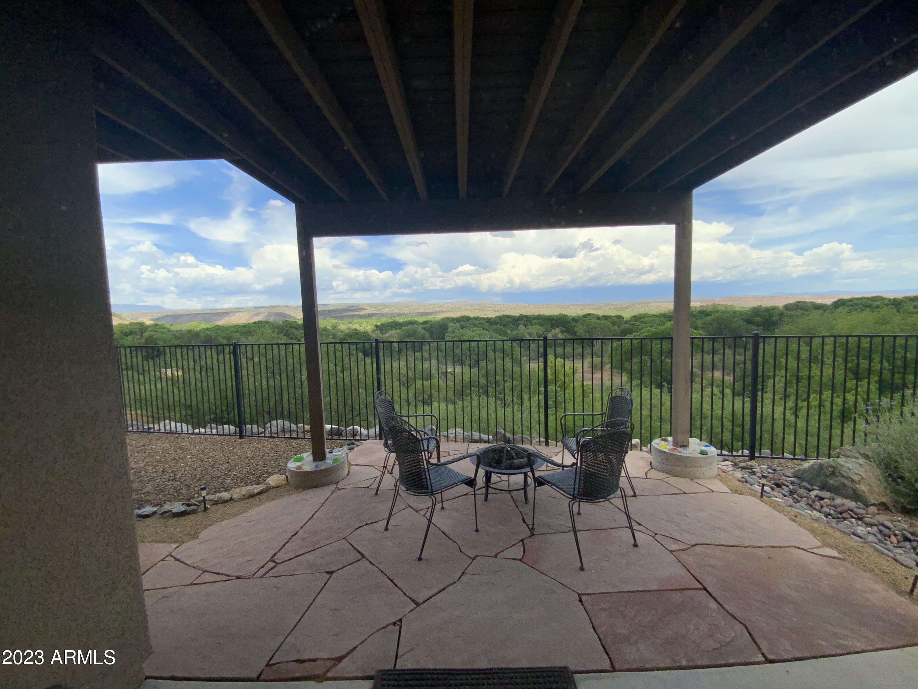 1415 N Eagle View Drive Drive