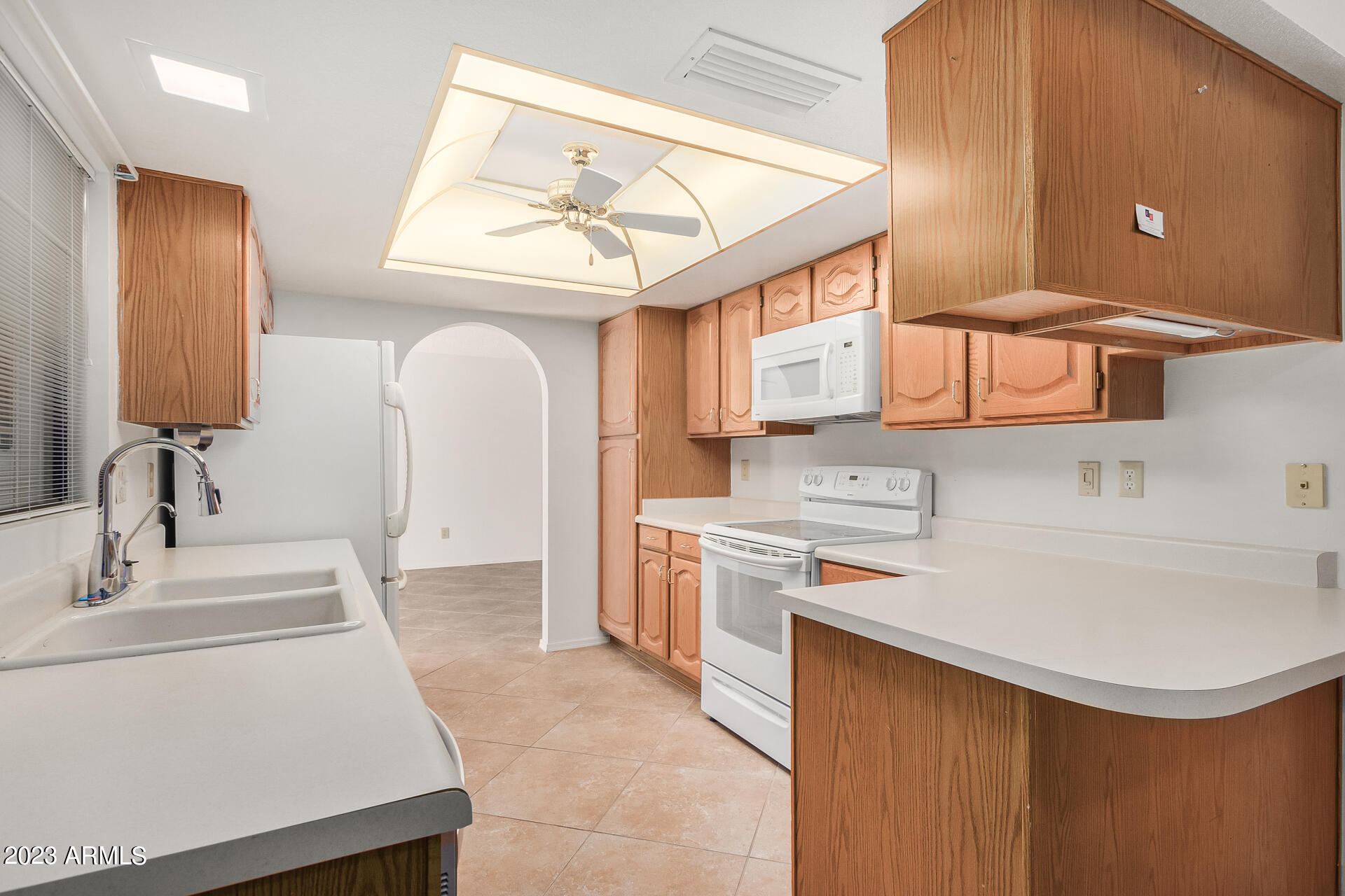 1348 LEISURE WORLD --