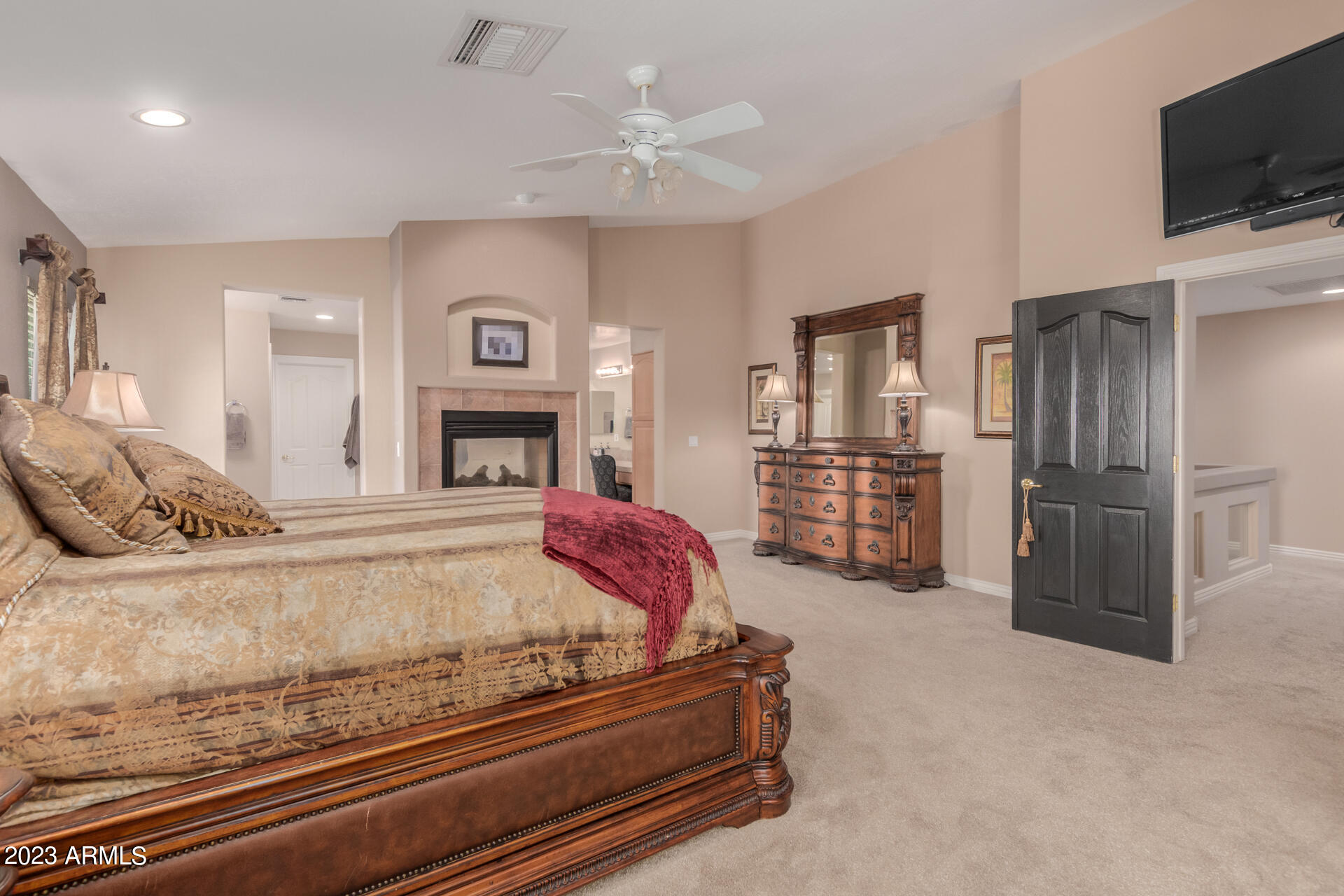 7547 E LELAND Circle