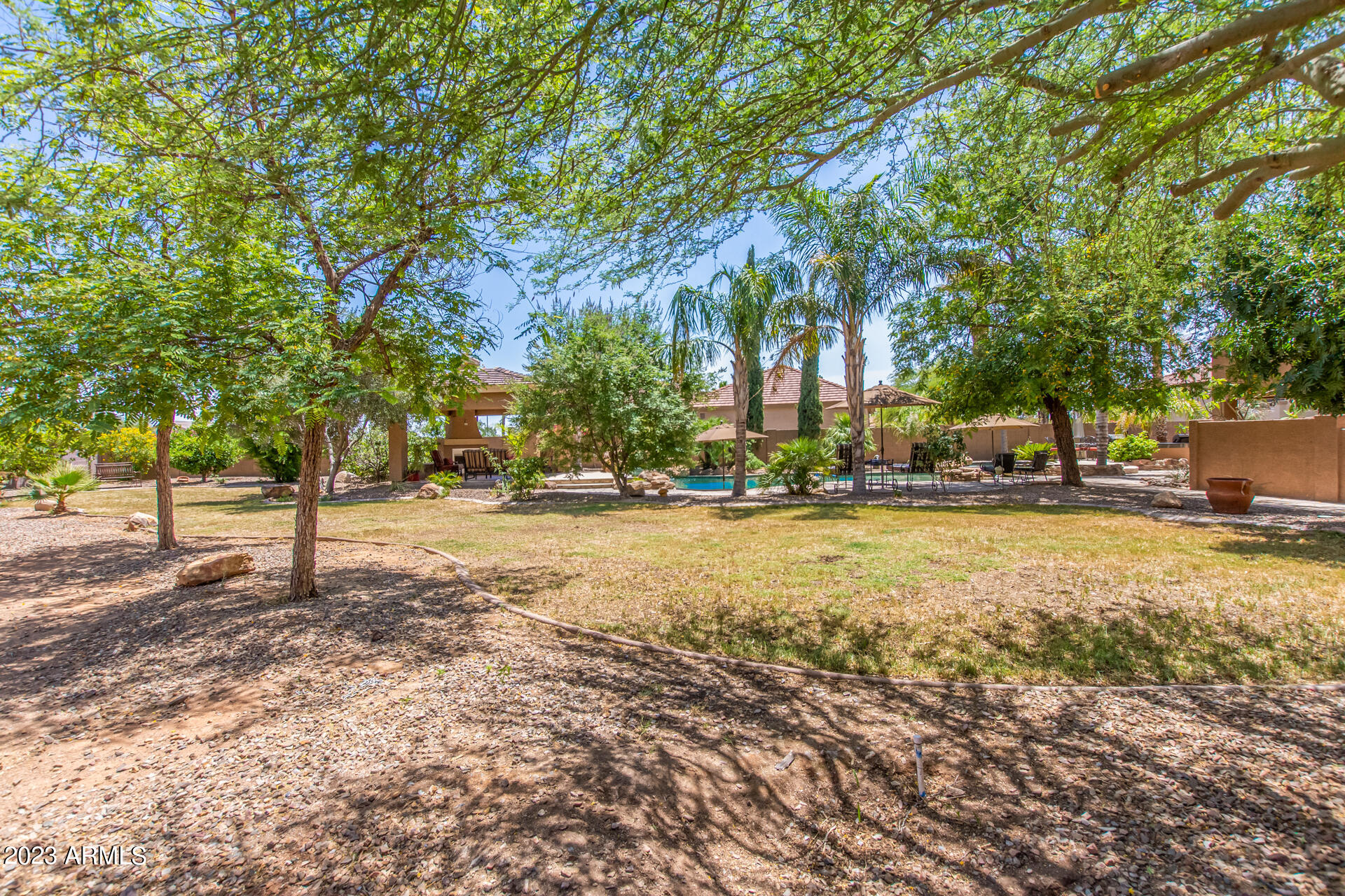 7547 E LELAND Circle