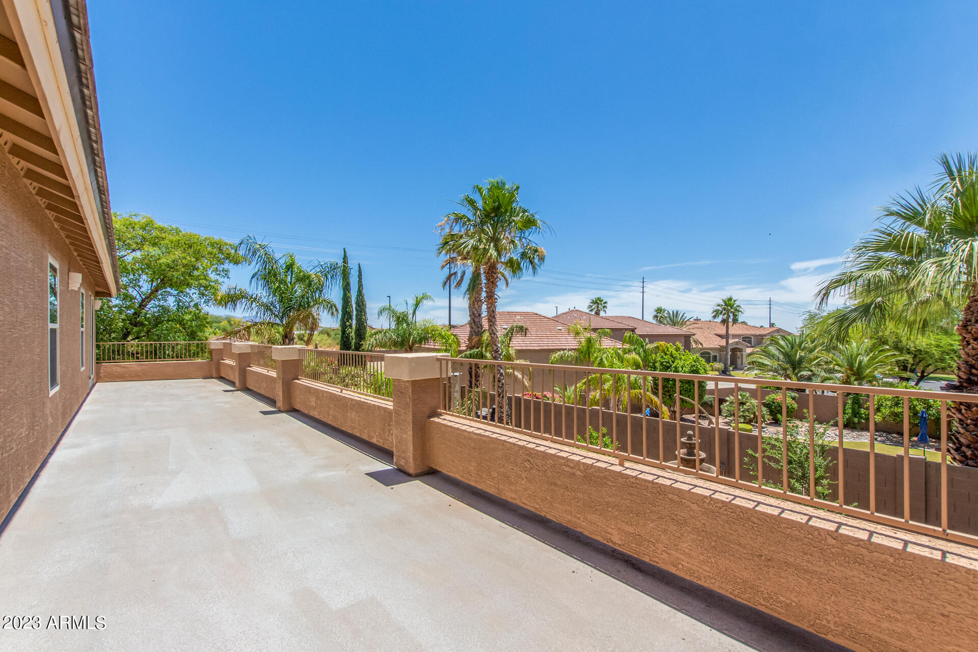 7547 E LELAND Circle
