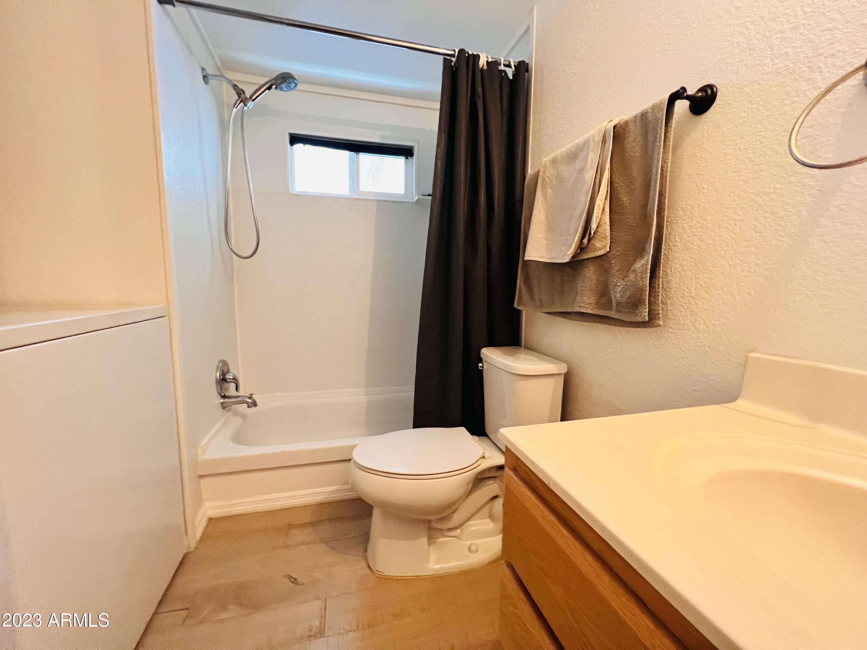 535 S ALMA SCHOOL Road, 61