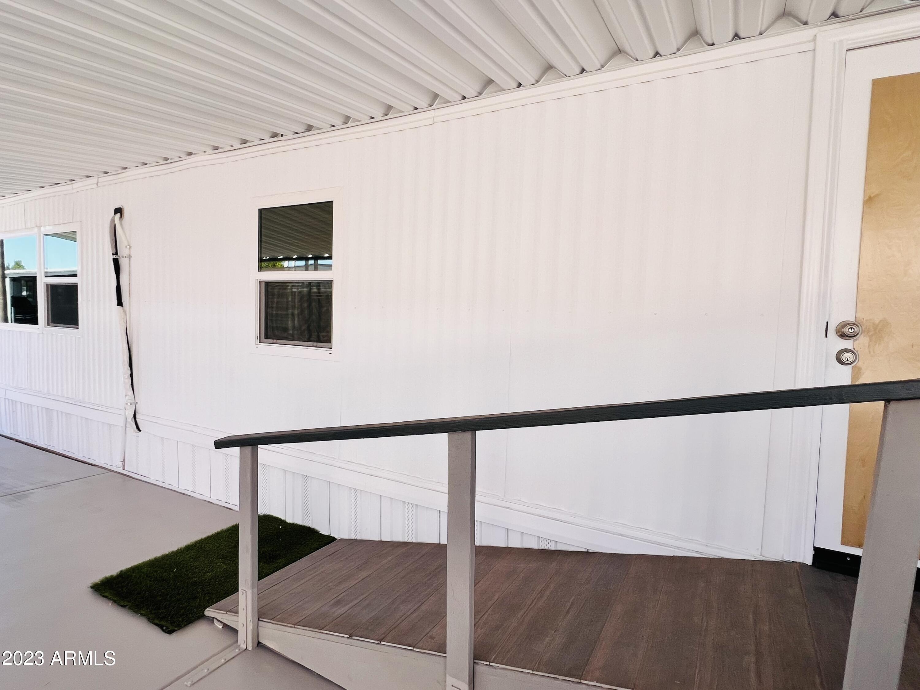 535 S ALMA SCHOOL Road, 61