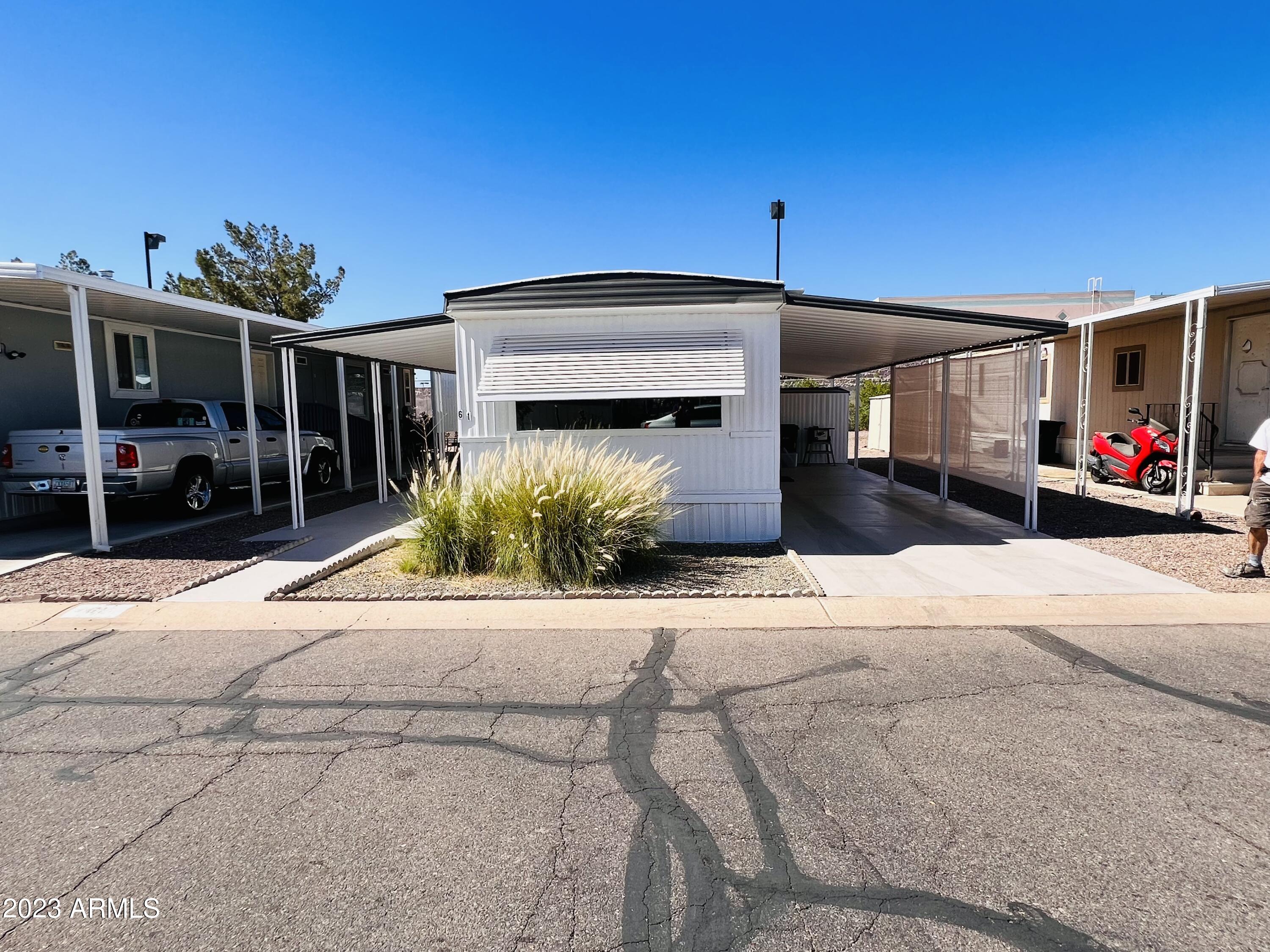 535 S ALMA SCHOOL Road, 61