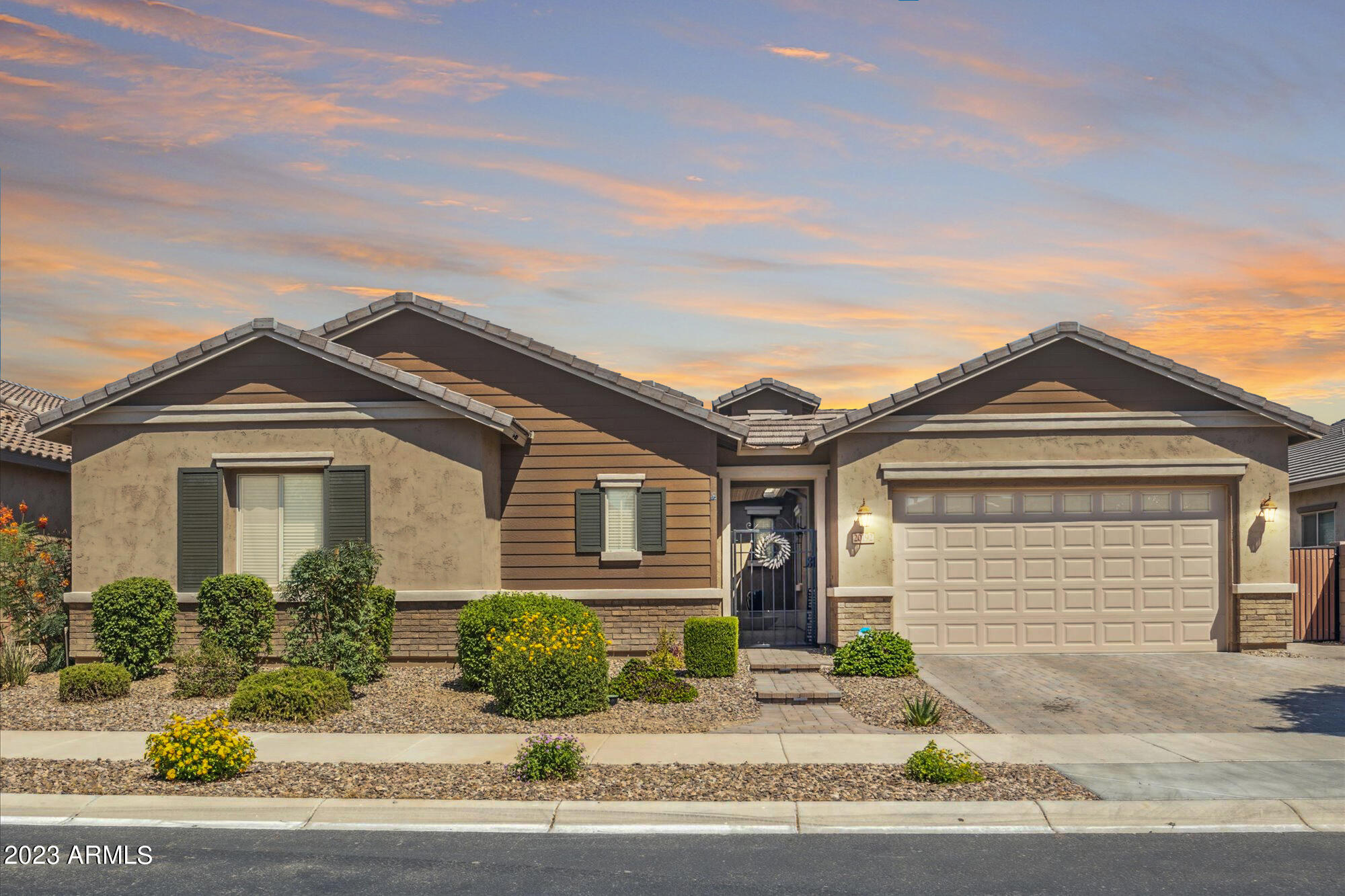 20192 E HUMMINGBIRD Drive