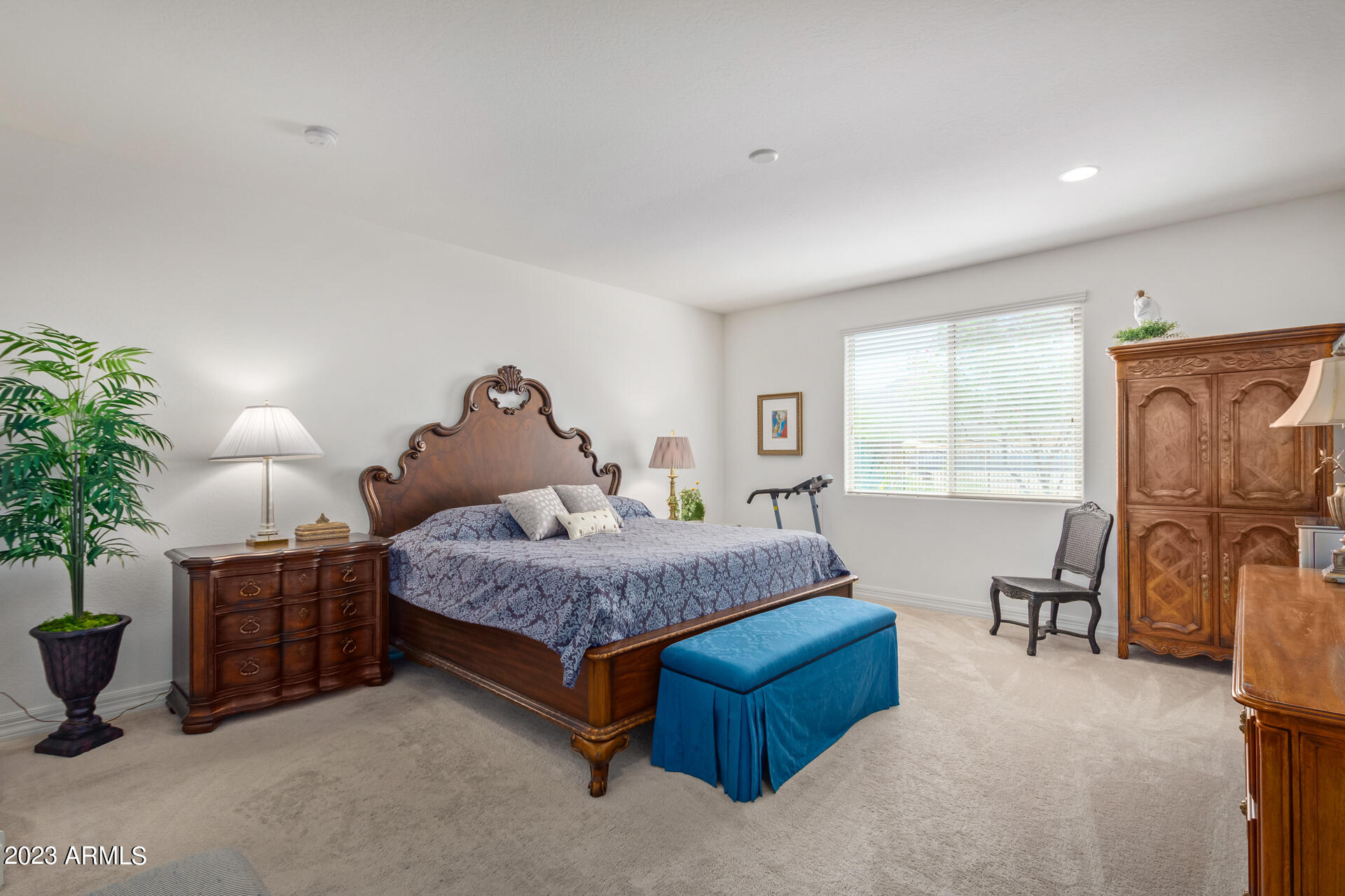 43929 N PARKER Court