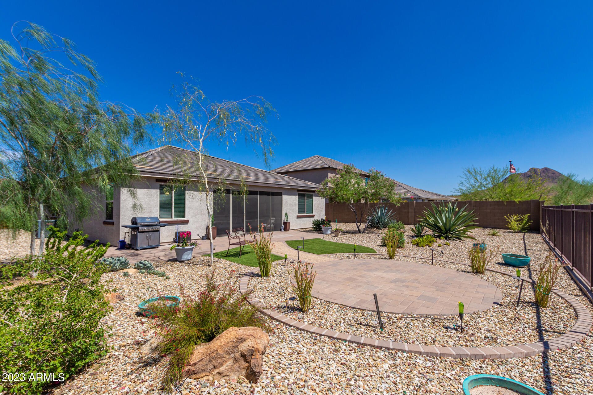 43929 N PARKER Court