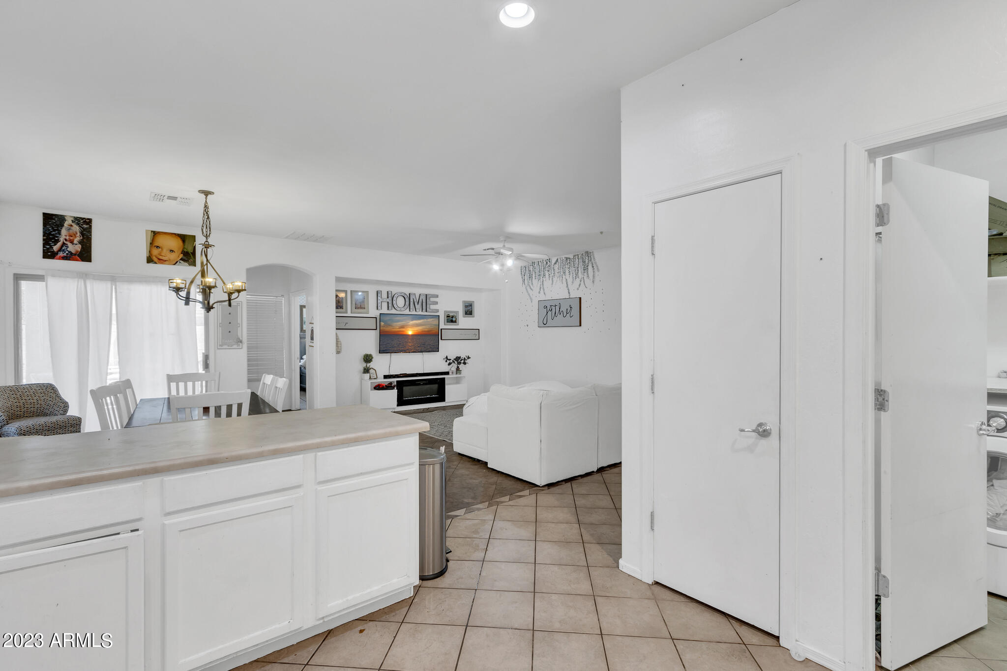 3146 E SUPERIOR Road