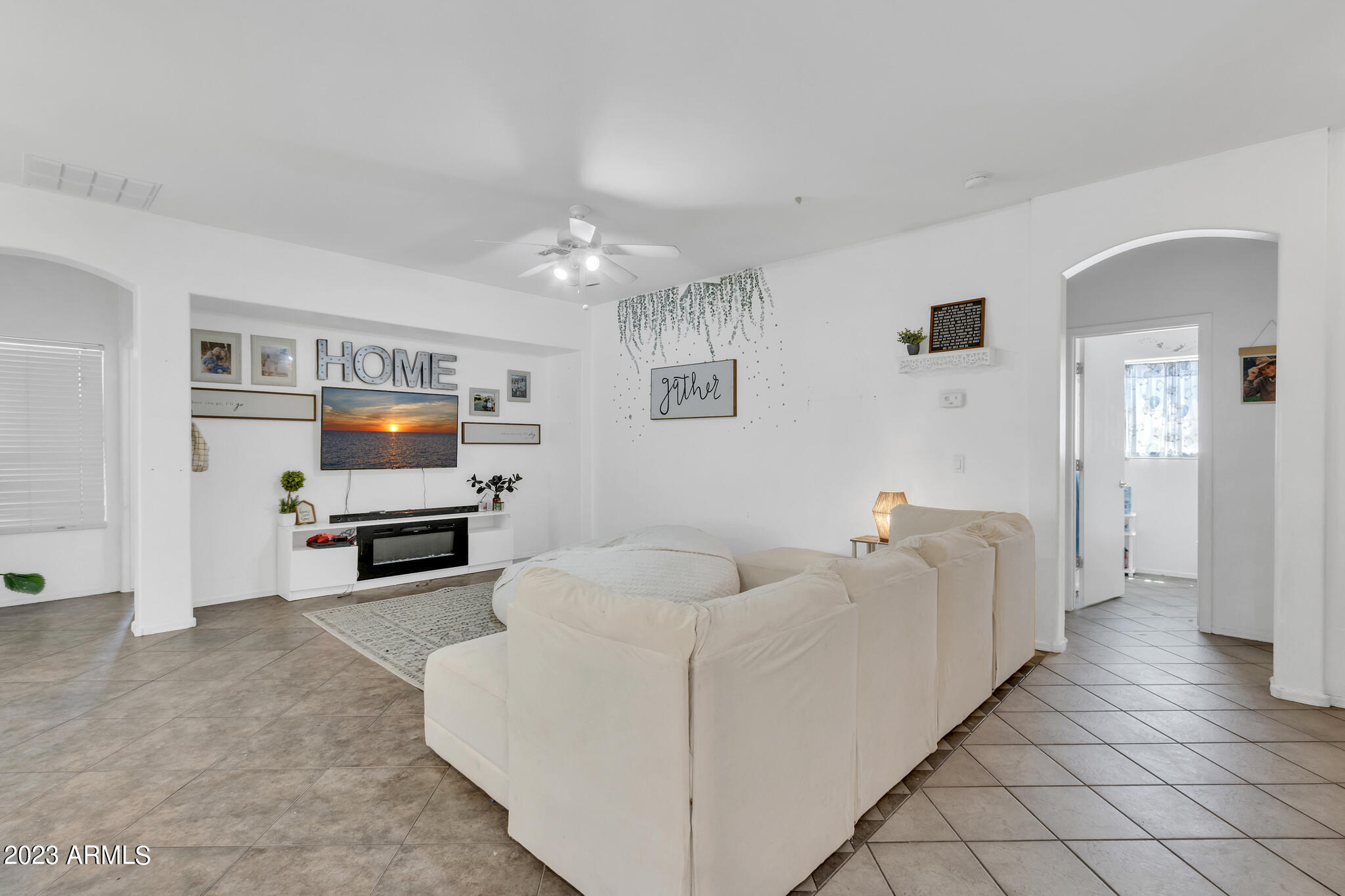 3146 E SUPERIOR Road