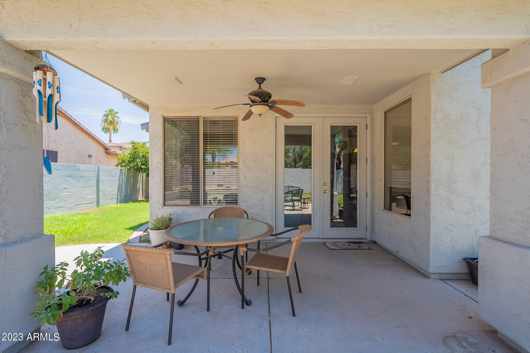 2740 E CARLA VISTA Drive