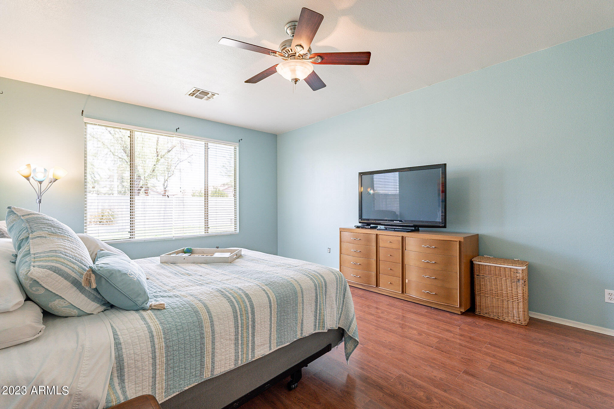 2740 E CARLA VISTA Drive