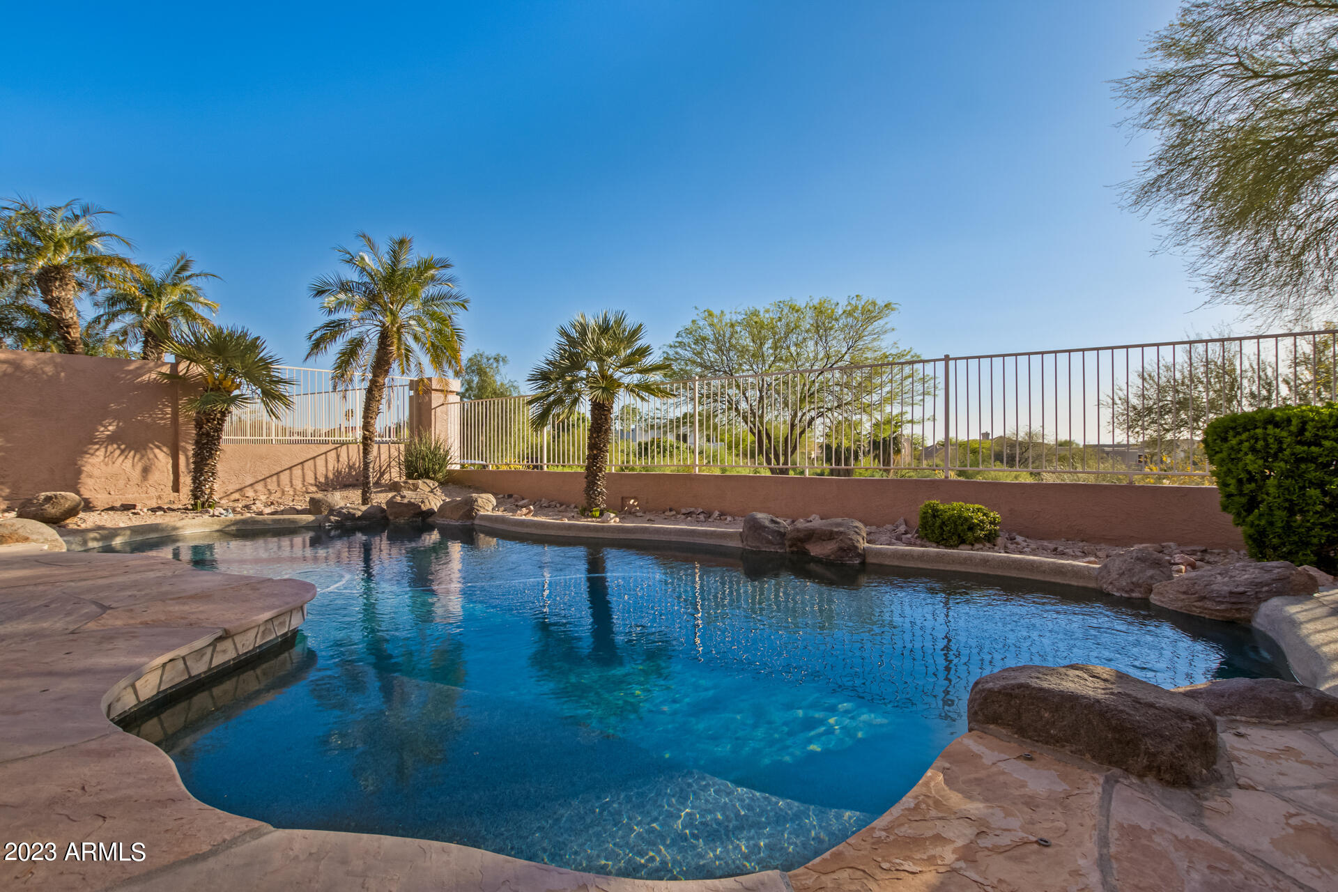 6333 E VIEWMONT Drive # 68