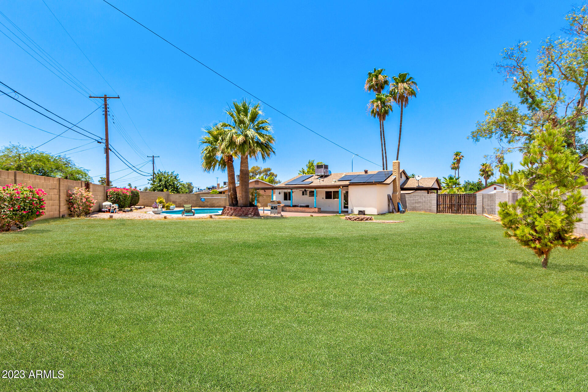 2419 W GREENWAY Road