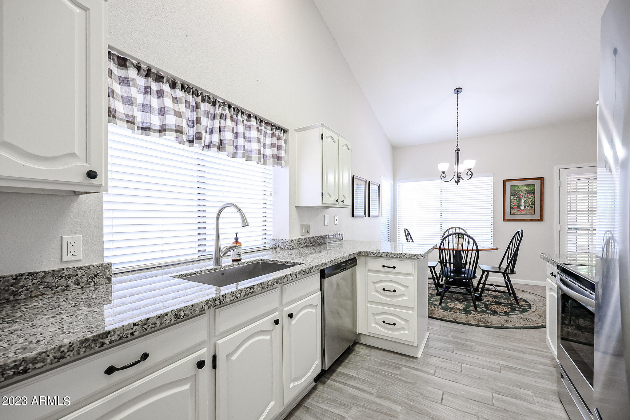 9802 W MENADOTA Drive