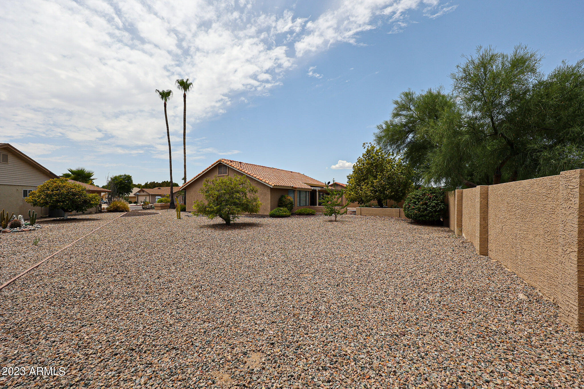 9802 W MENADOTA Drive