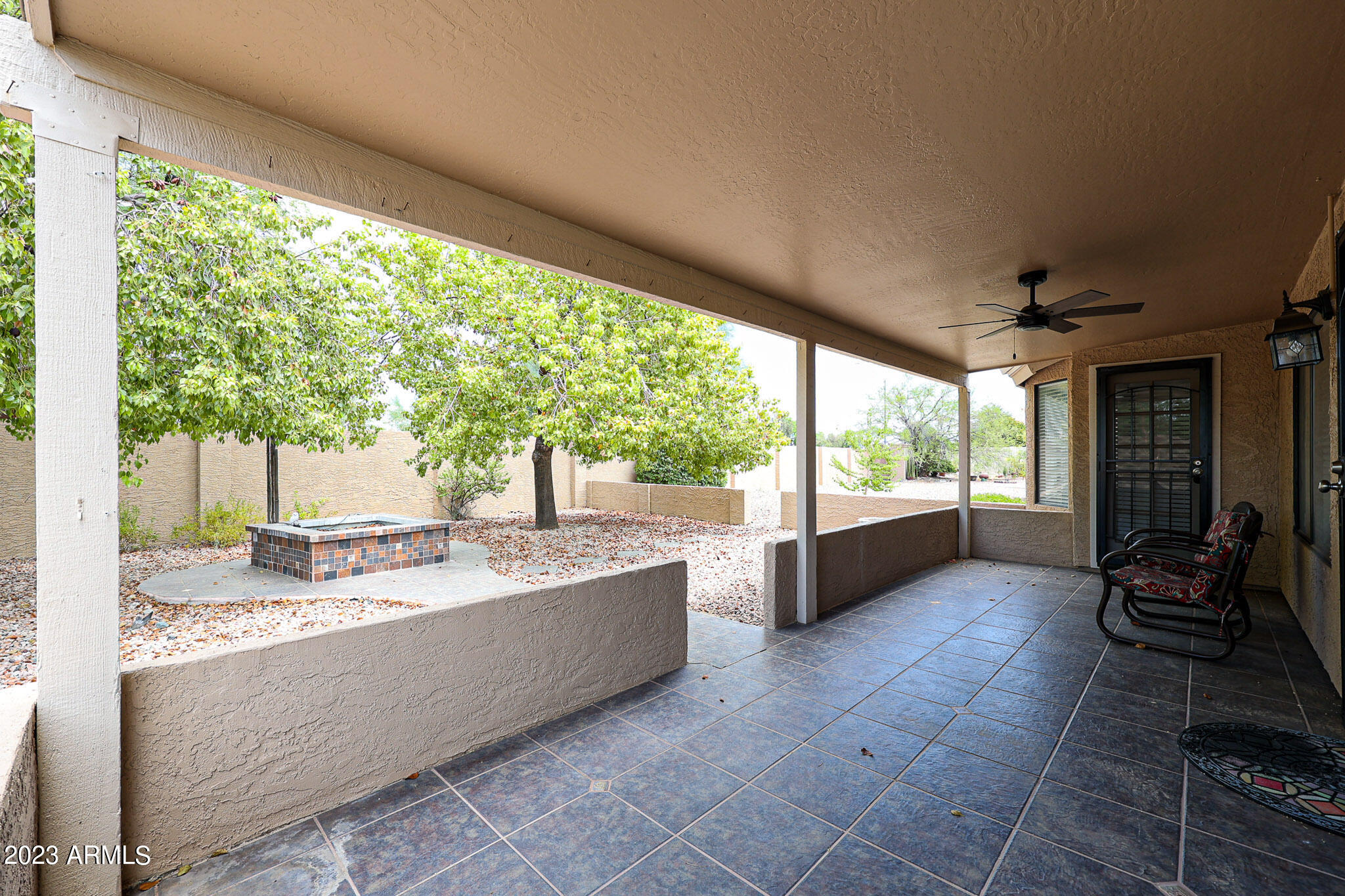 9802 W MENADOTA Drive