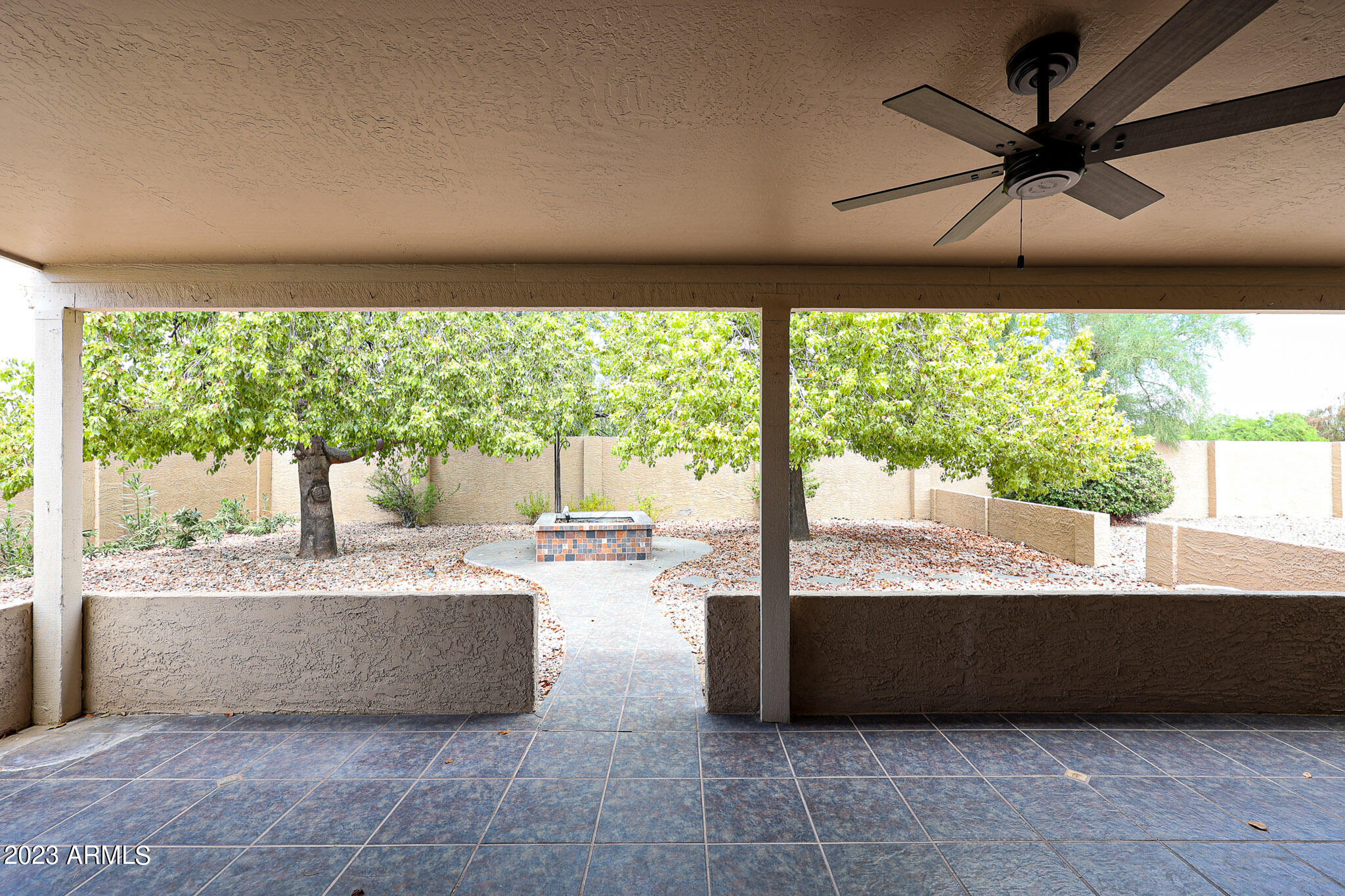 9802 W MENADOTA Drive