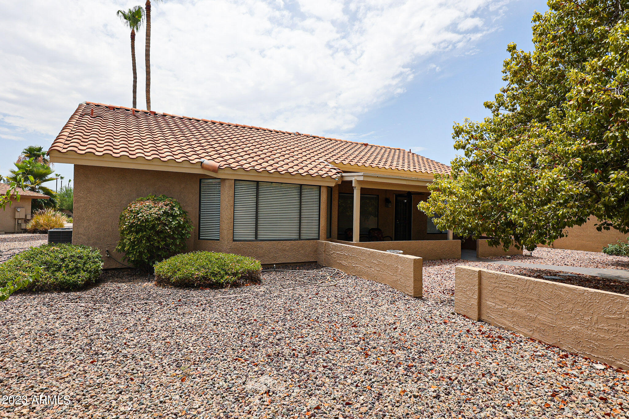 9802 W MENADOTA Drive