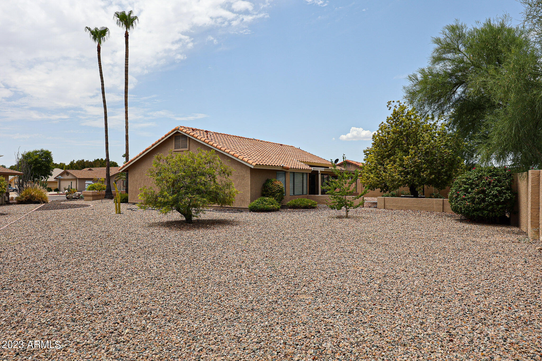 9802 W MENADOTA Drive