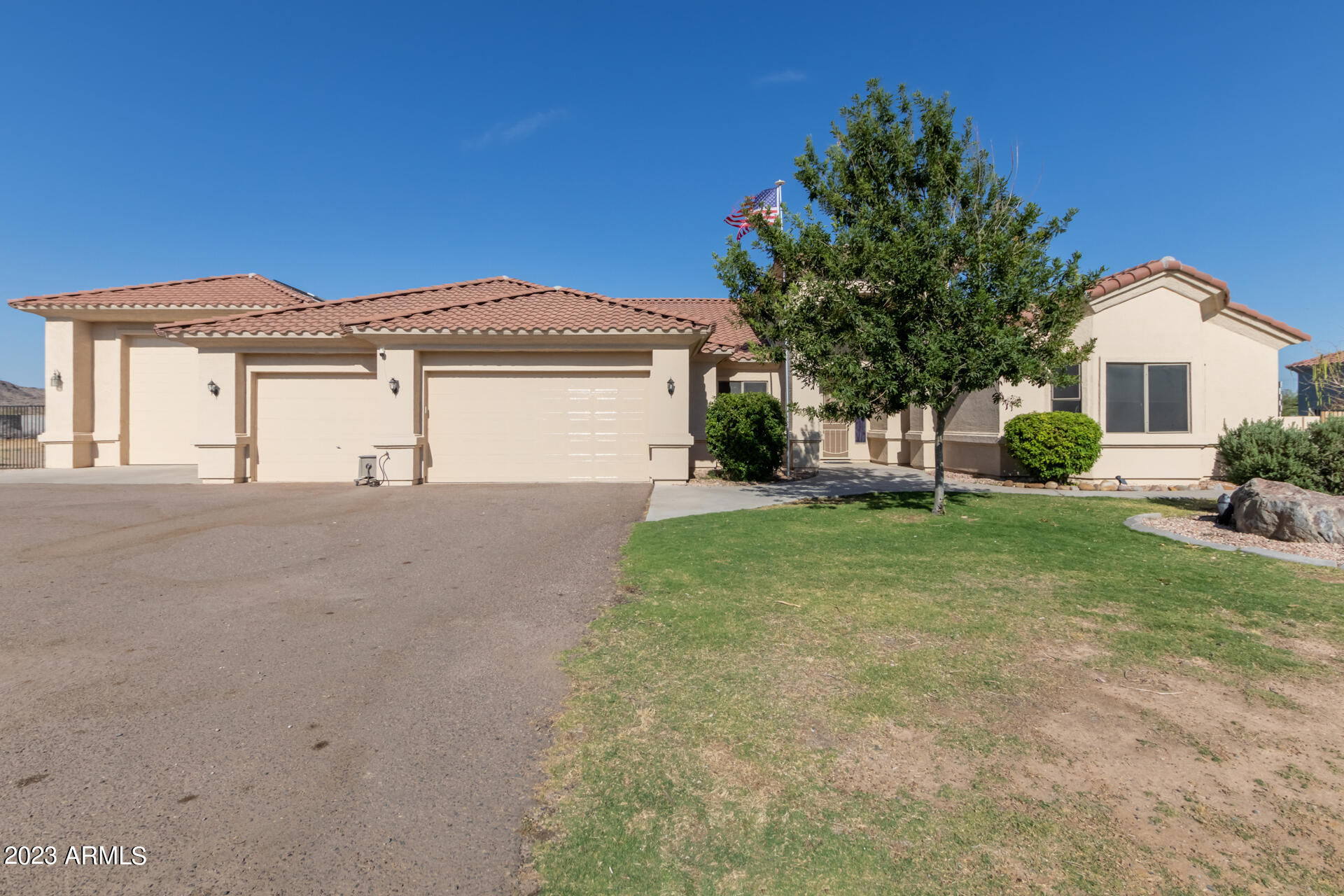 27131 W LOWER BUCKEYE Road