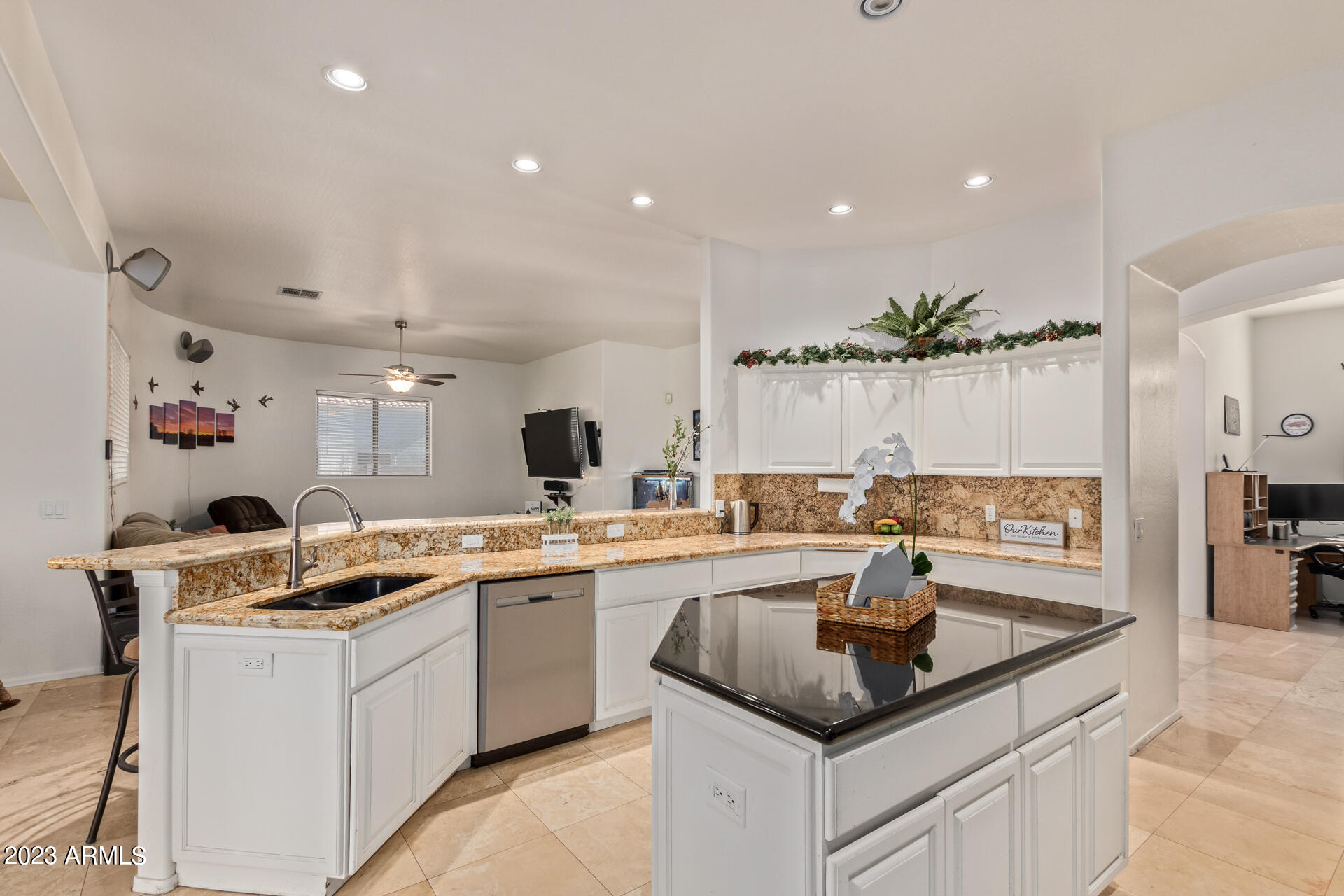 27131 W LOWER BUCKEYE Road