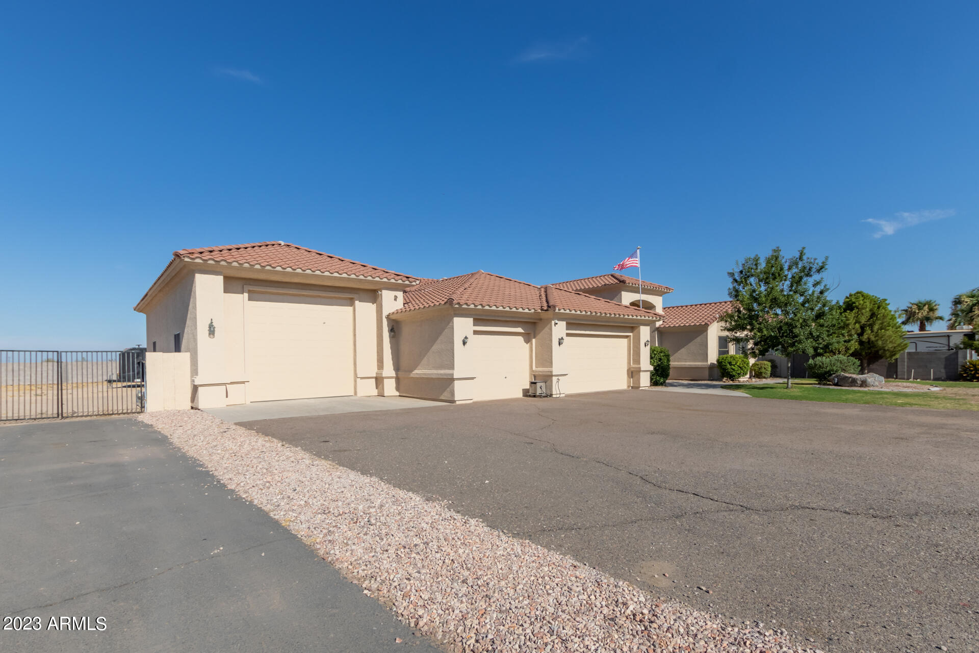 27131 W LOWER BUCKEYE Road