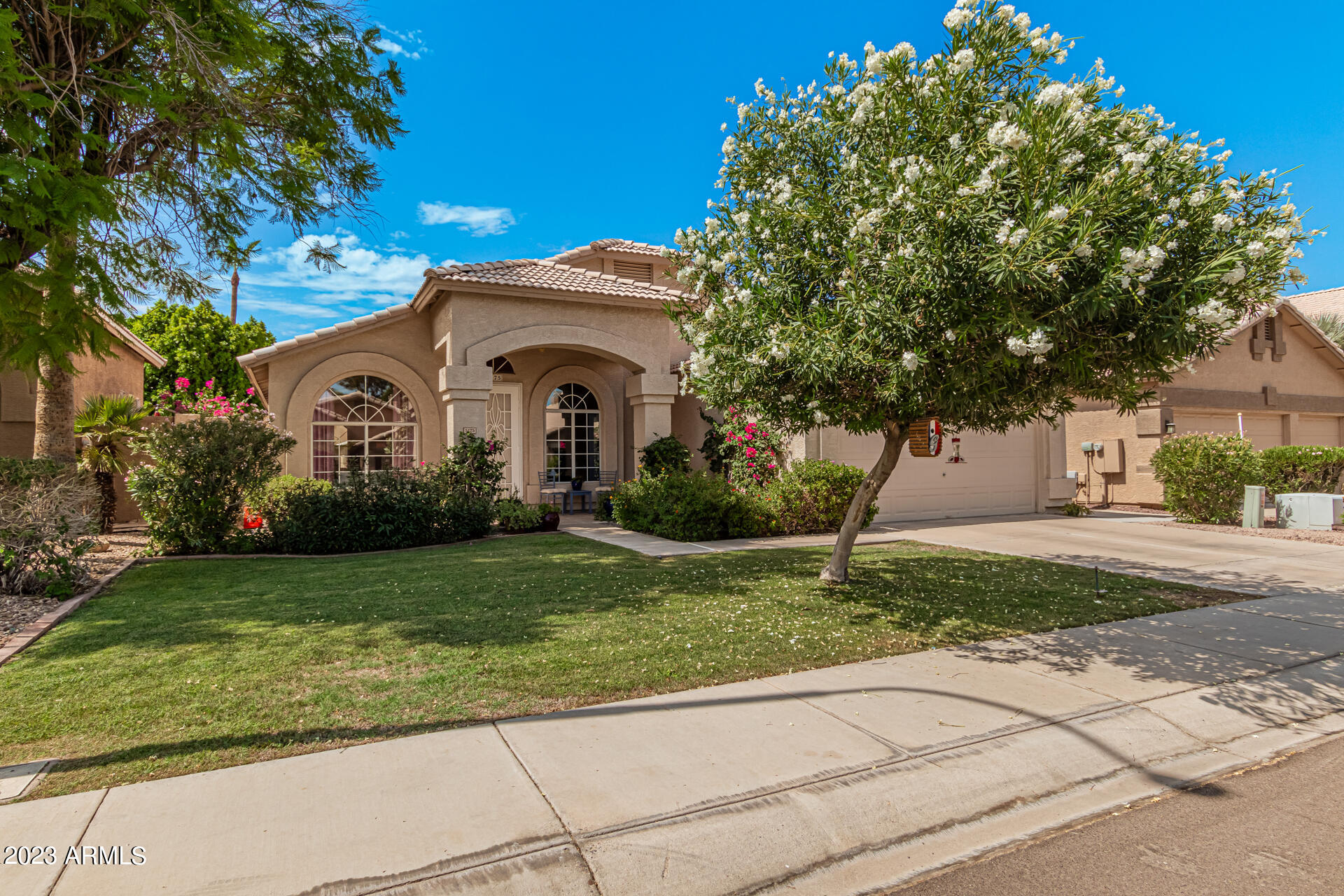 5175 W LINDA Lane