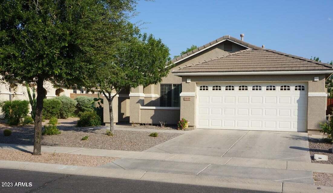 2939 E Mead Drive