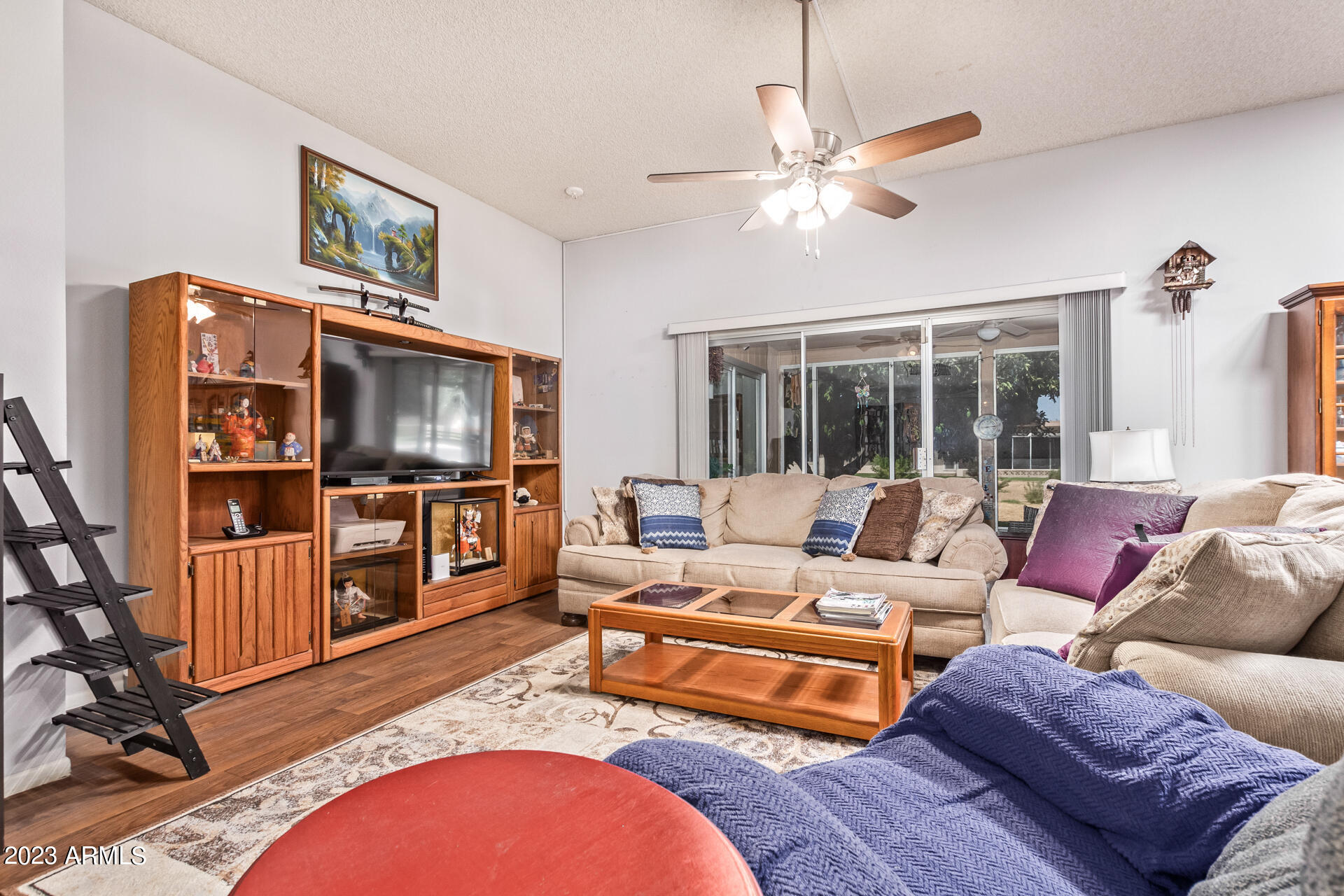 10302 W GARNETTE Drive