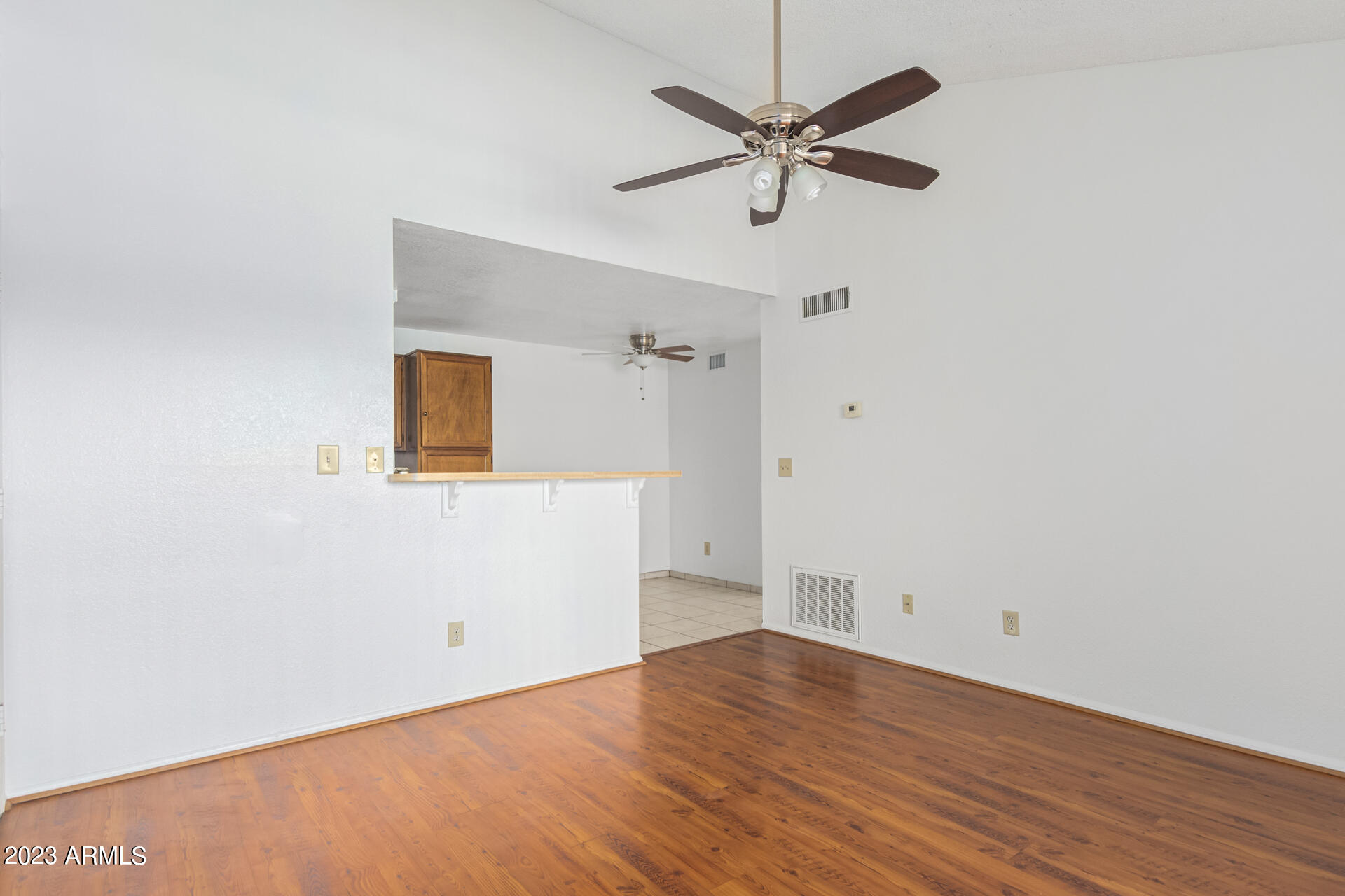 623 W GUADALUPE Road, 270